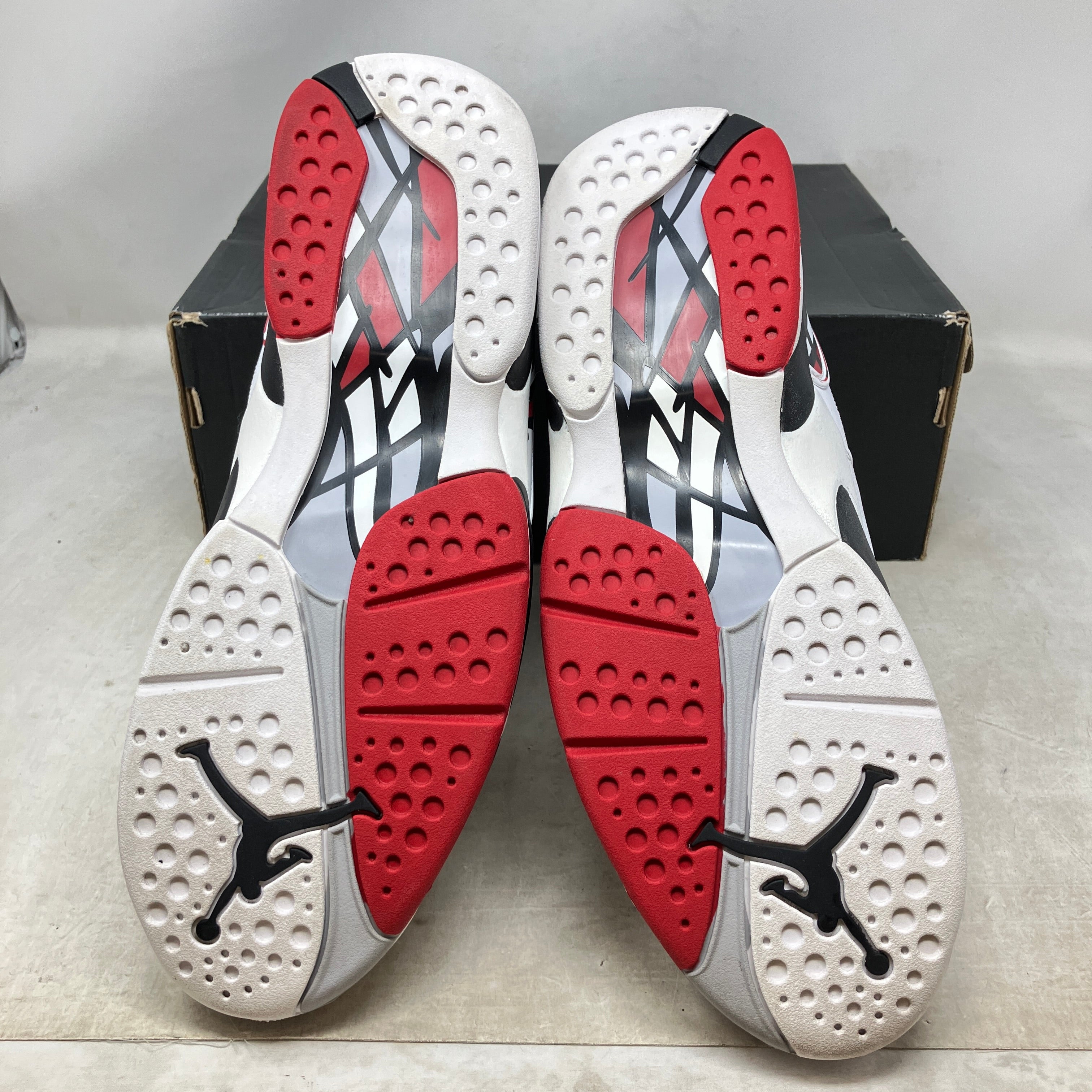 Jordan 8 Retro Alternate