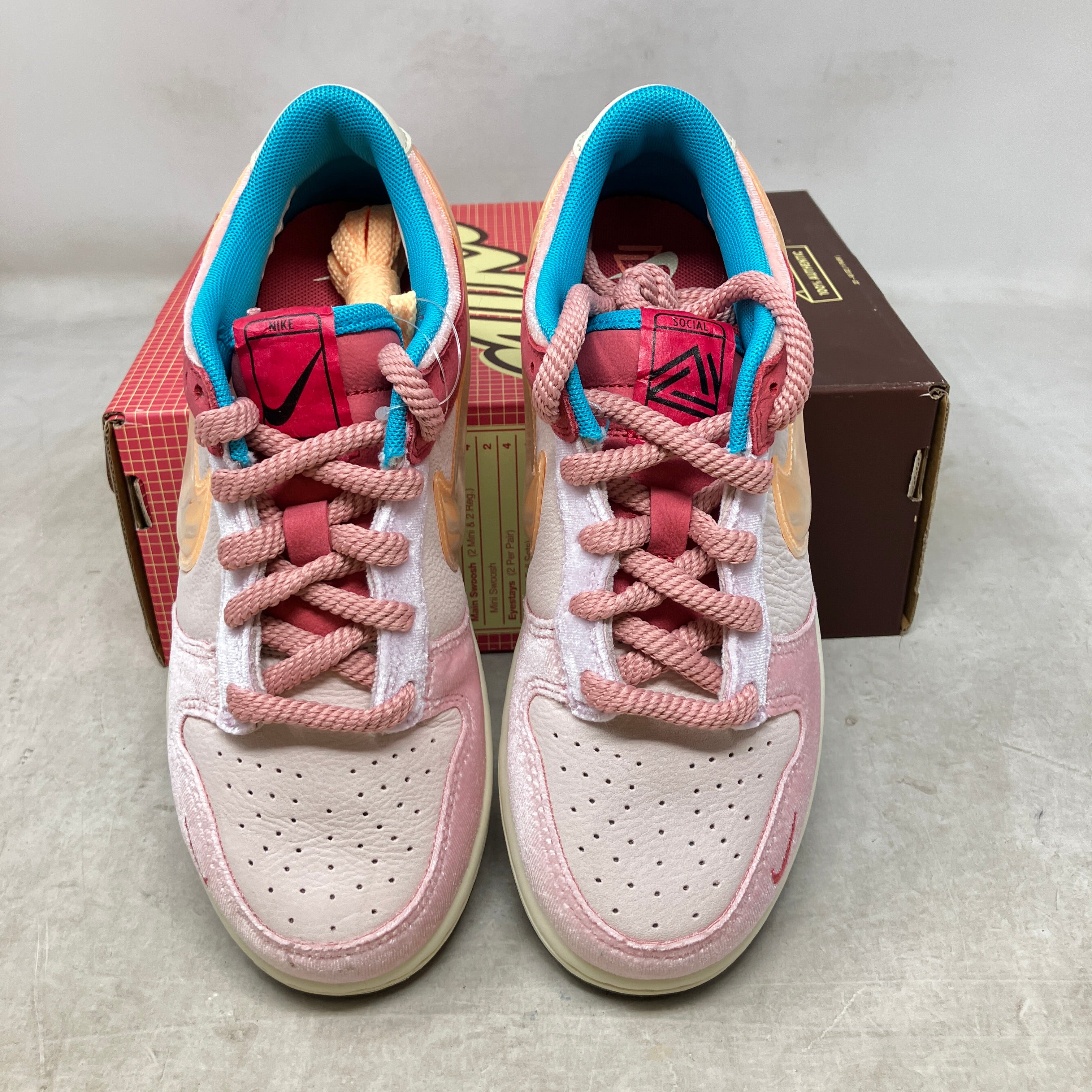 Nike Dunk Low Social Status Free Lunch Strawberry Milk (PS)