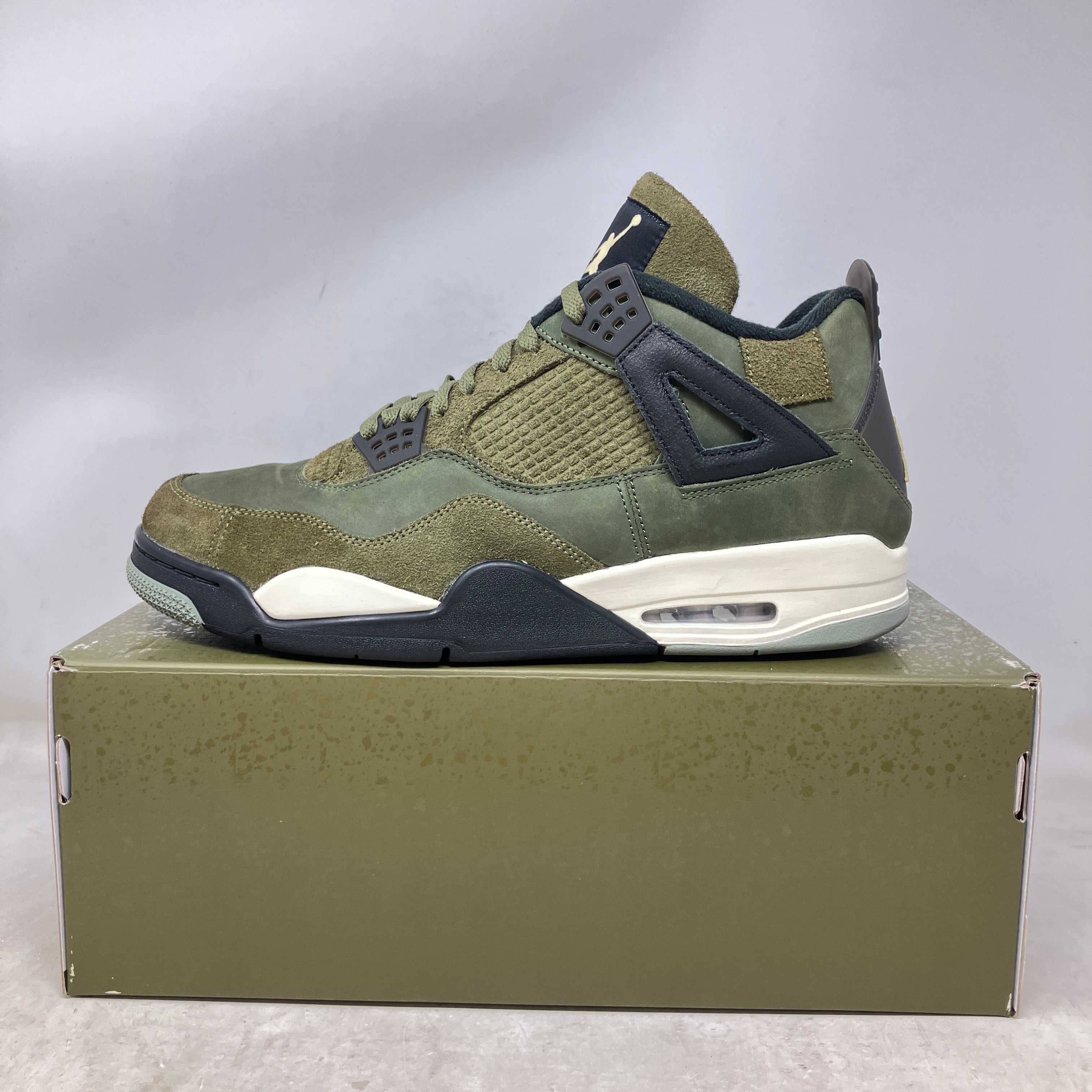 Jordan 4 Retro SE Craft Medium Olive