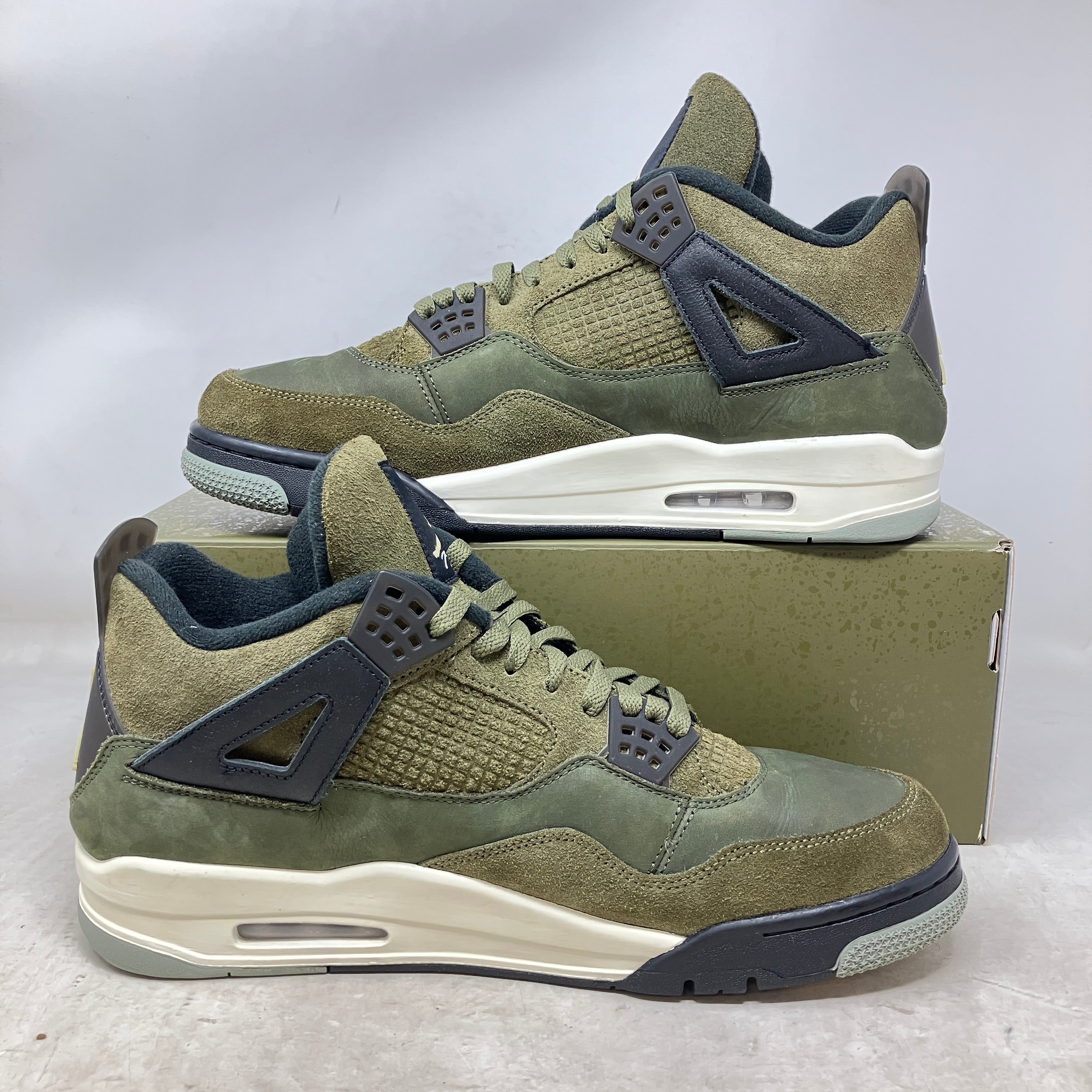 Jordan 4 Retro SE Craft Medium Olive