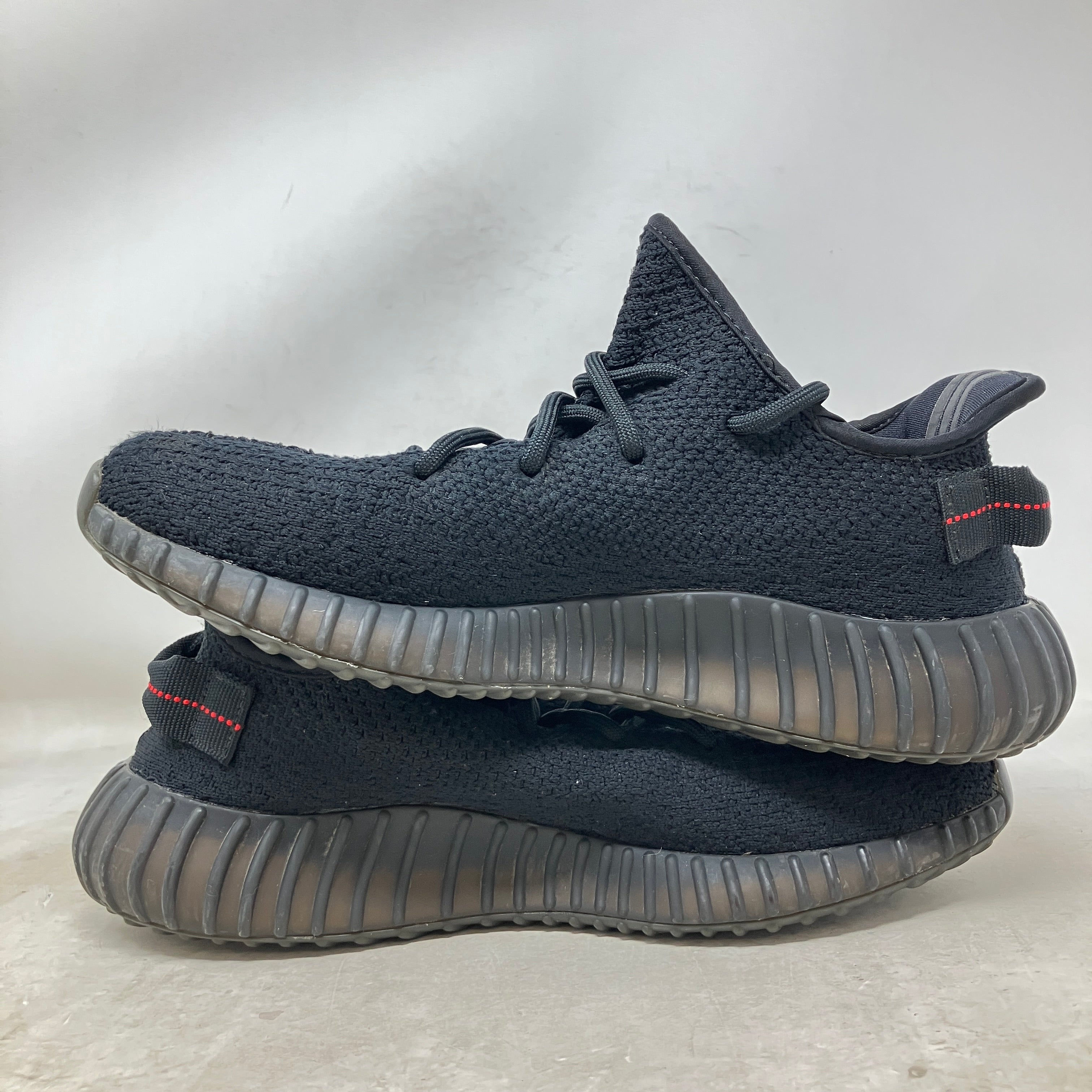 adidas Yeezy Boost 350 V2 Black Red