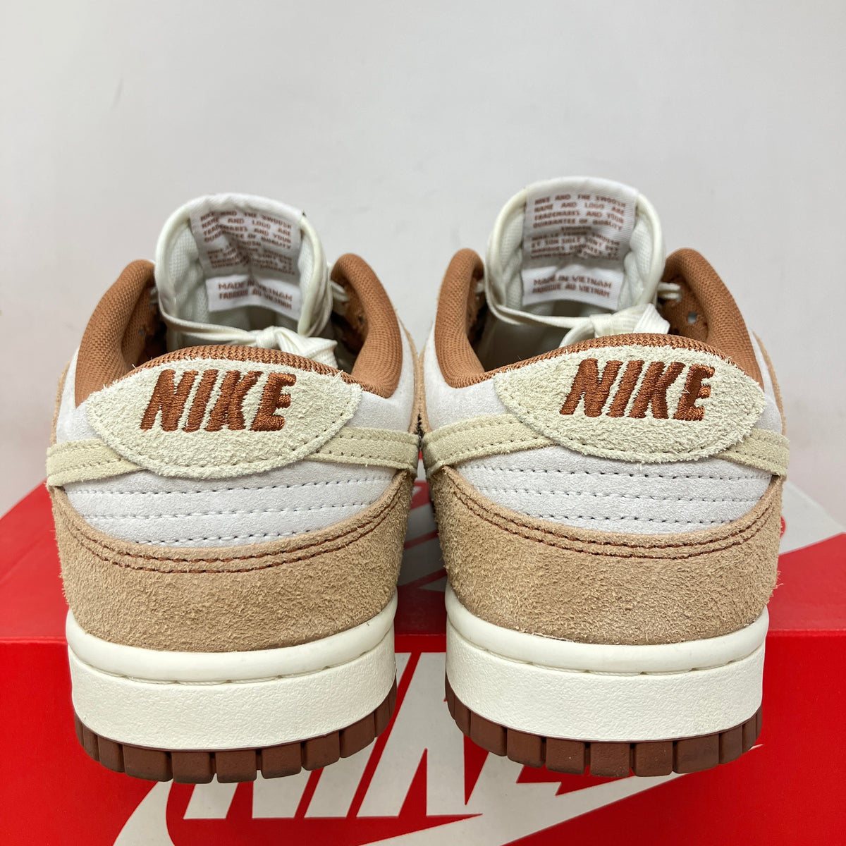 Nike Dunk Low Medium Curry