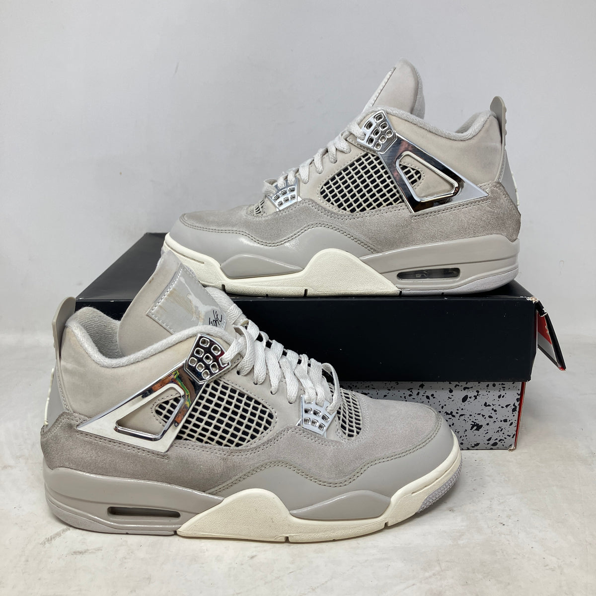 Jordan 4 Retro Frozen Moments (Women's)
