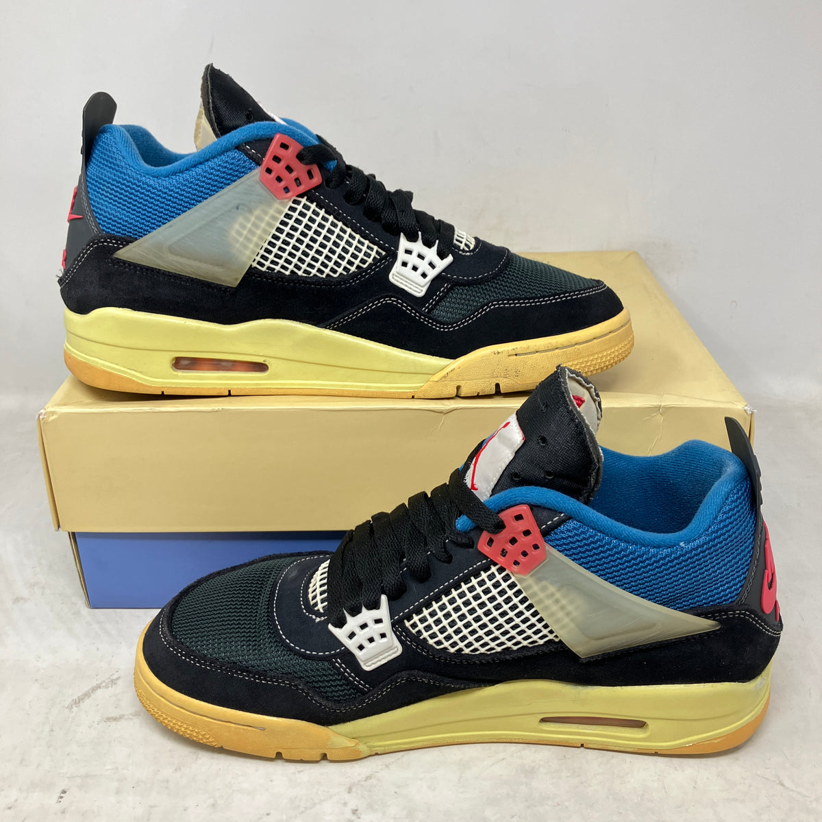 Jordan 4 Retro Union Off Noir