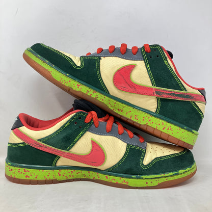 Nike SB Dunk Low Mosquito