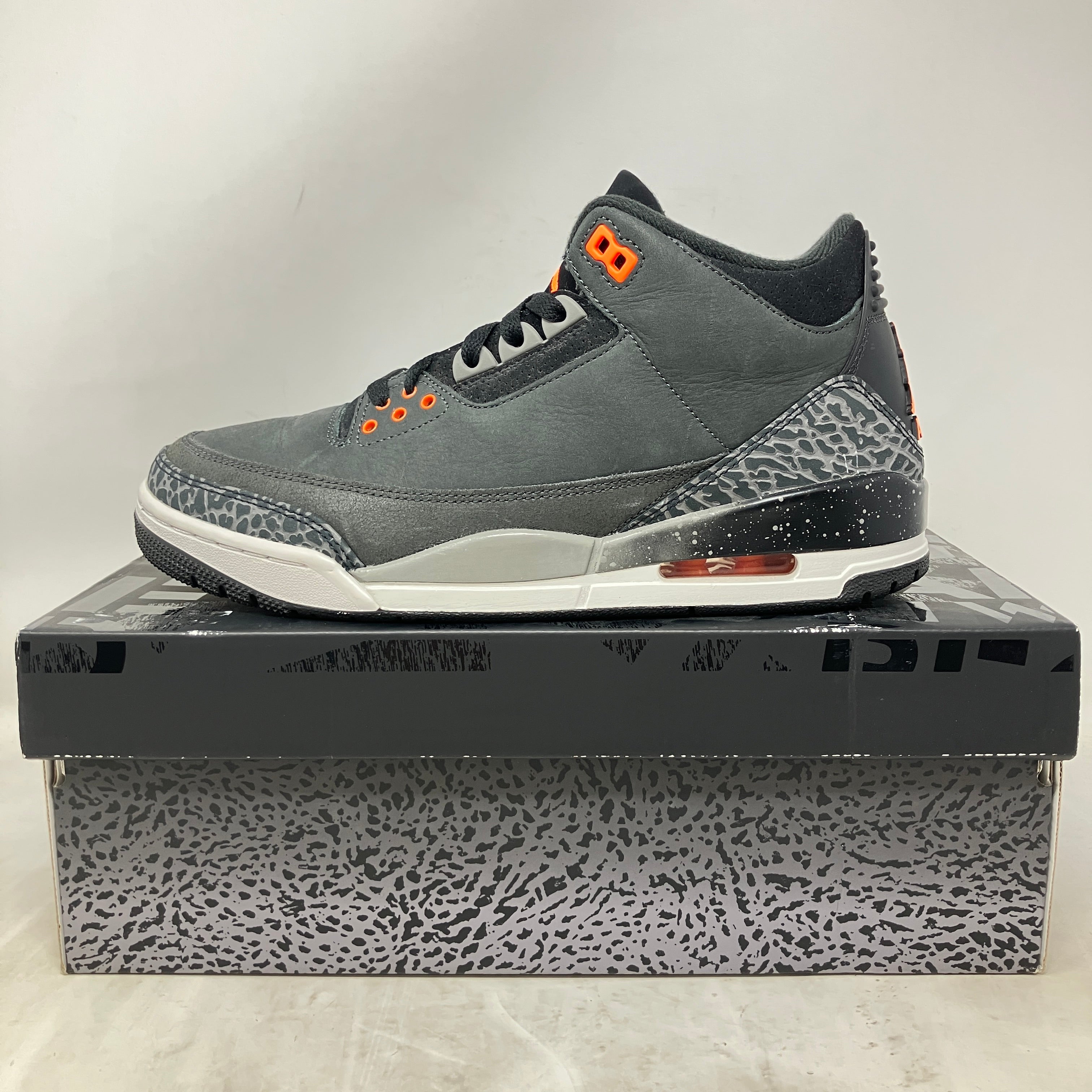 Jordan 3 Retro Fear Pack (2023)