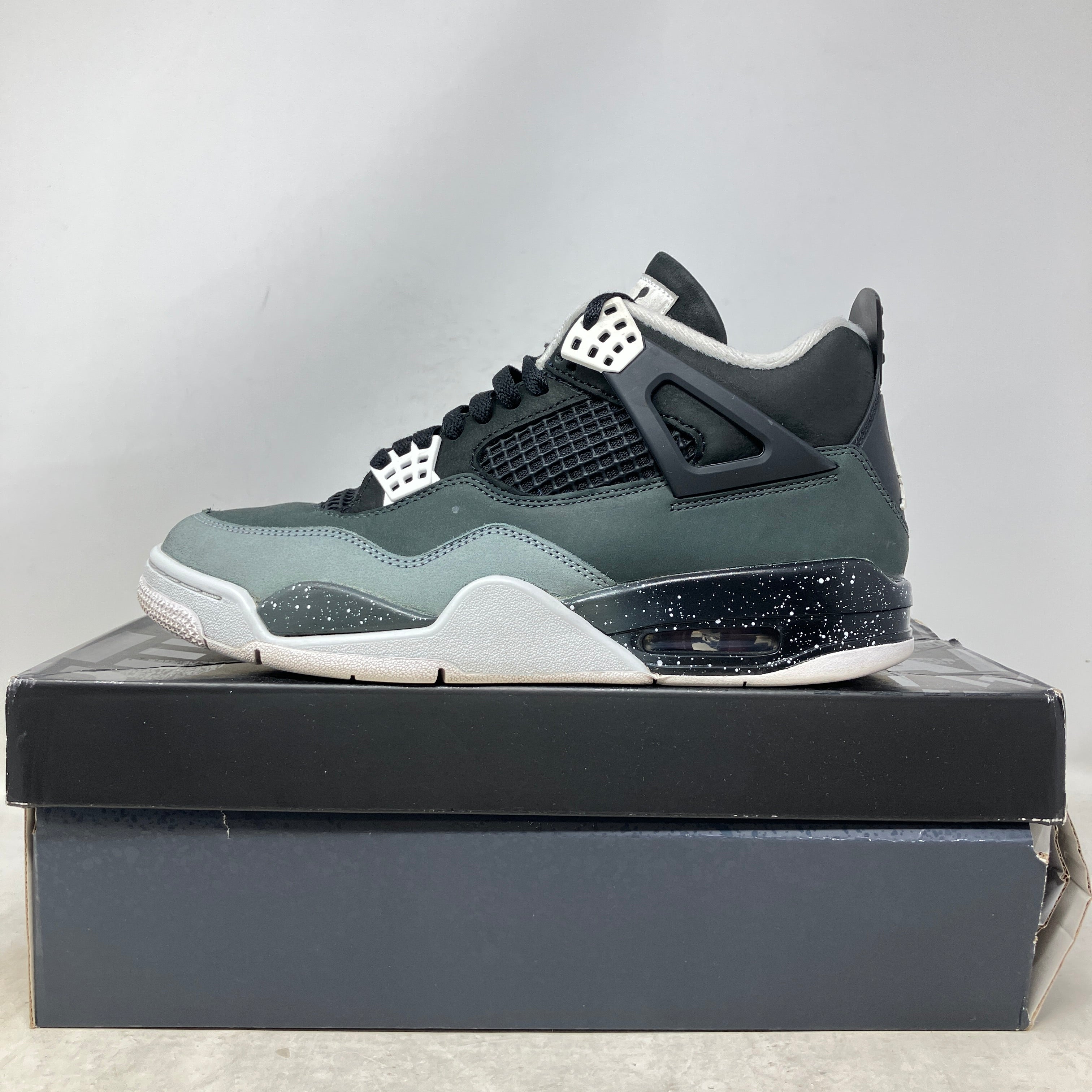 Jordan 4 Retro Fear (2024)