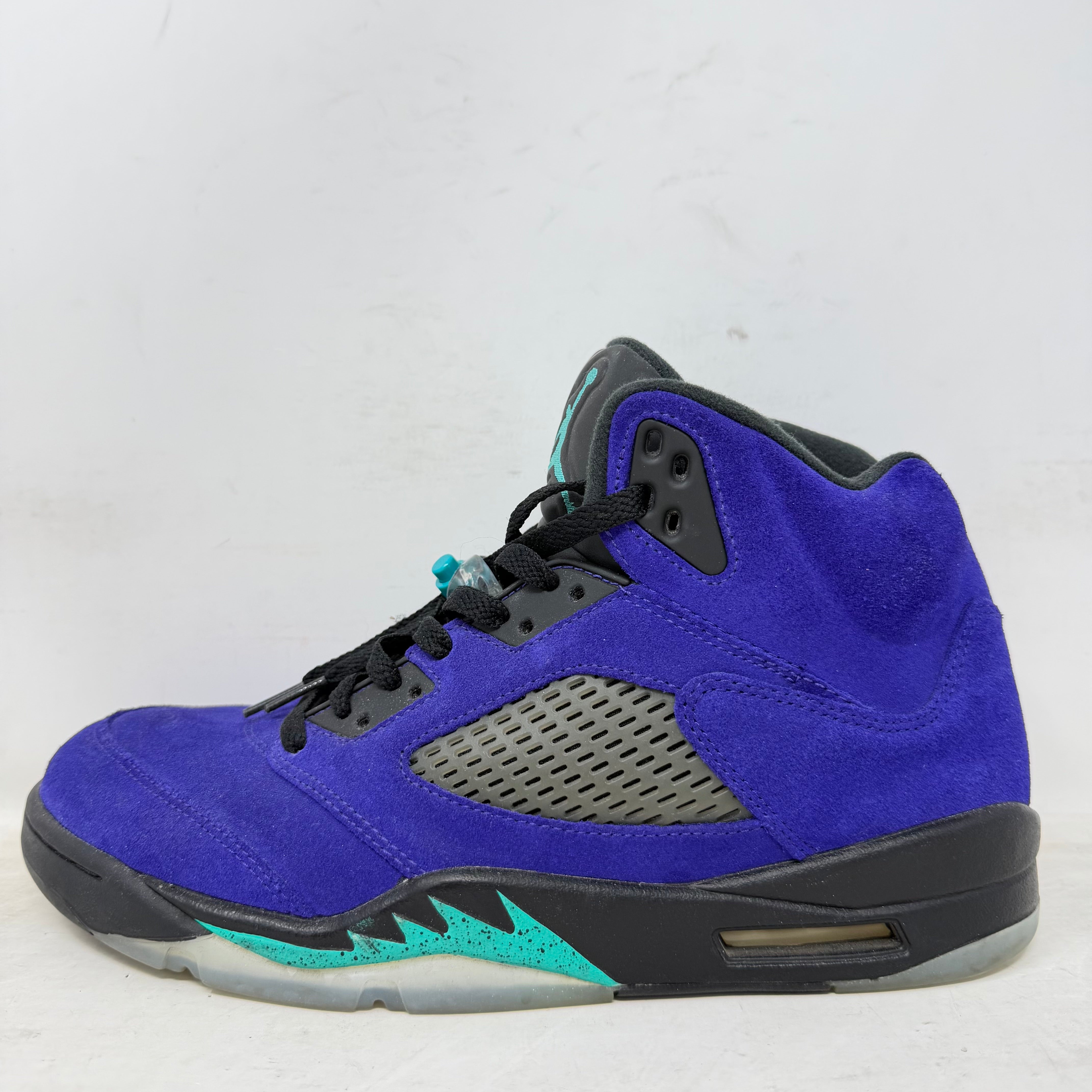 Jordan 5 Retro Alternate Grape