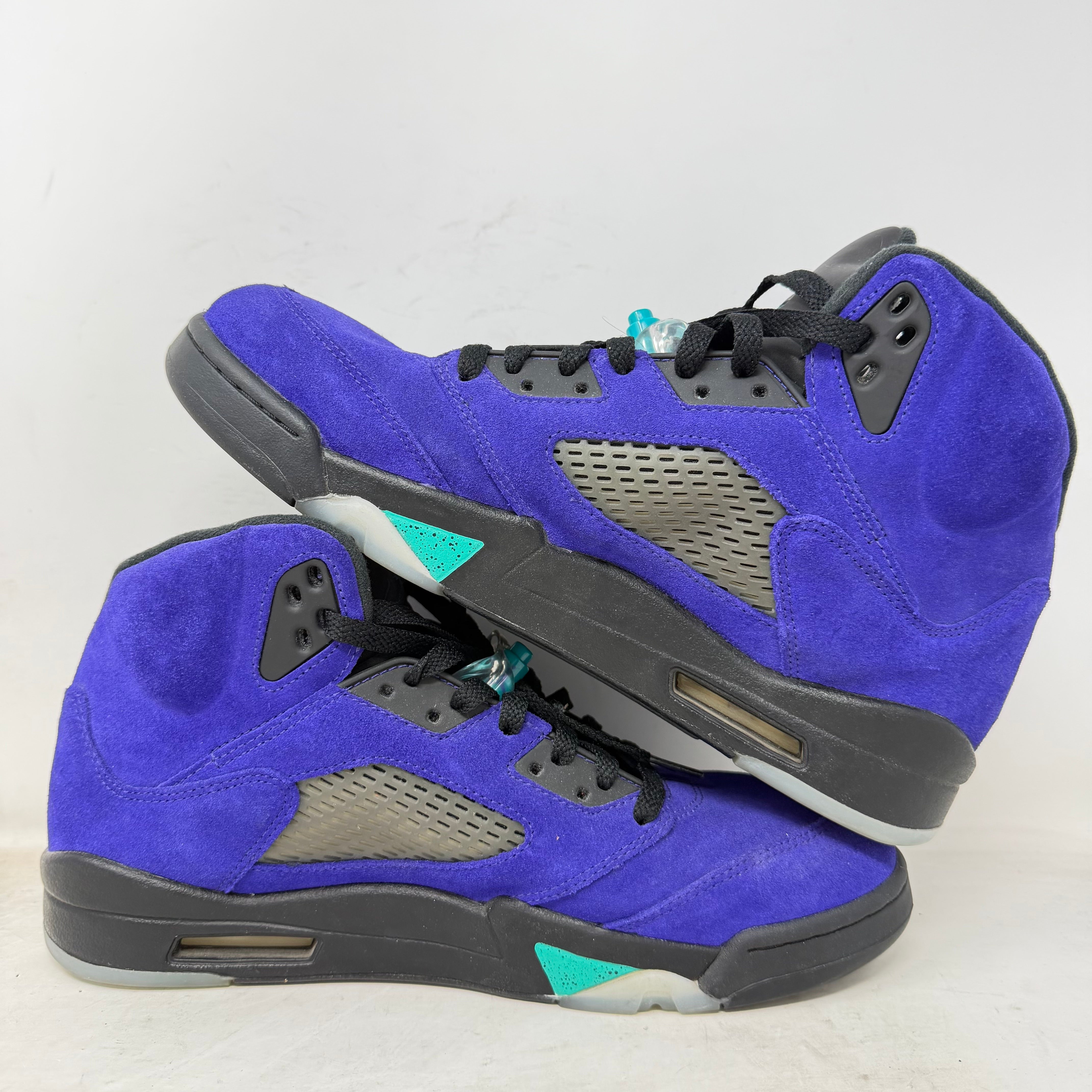 Jordan 5 Retro Alternate Grape