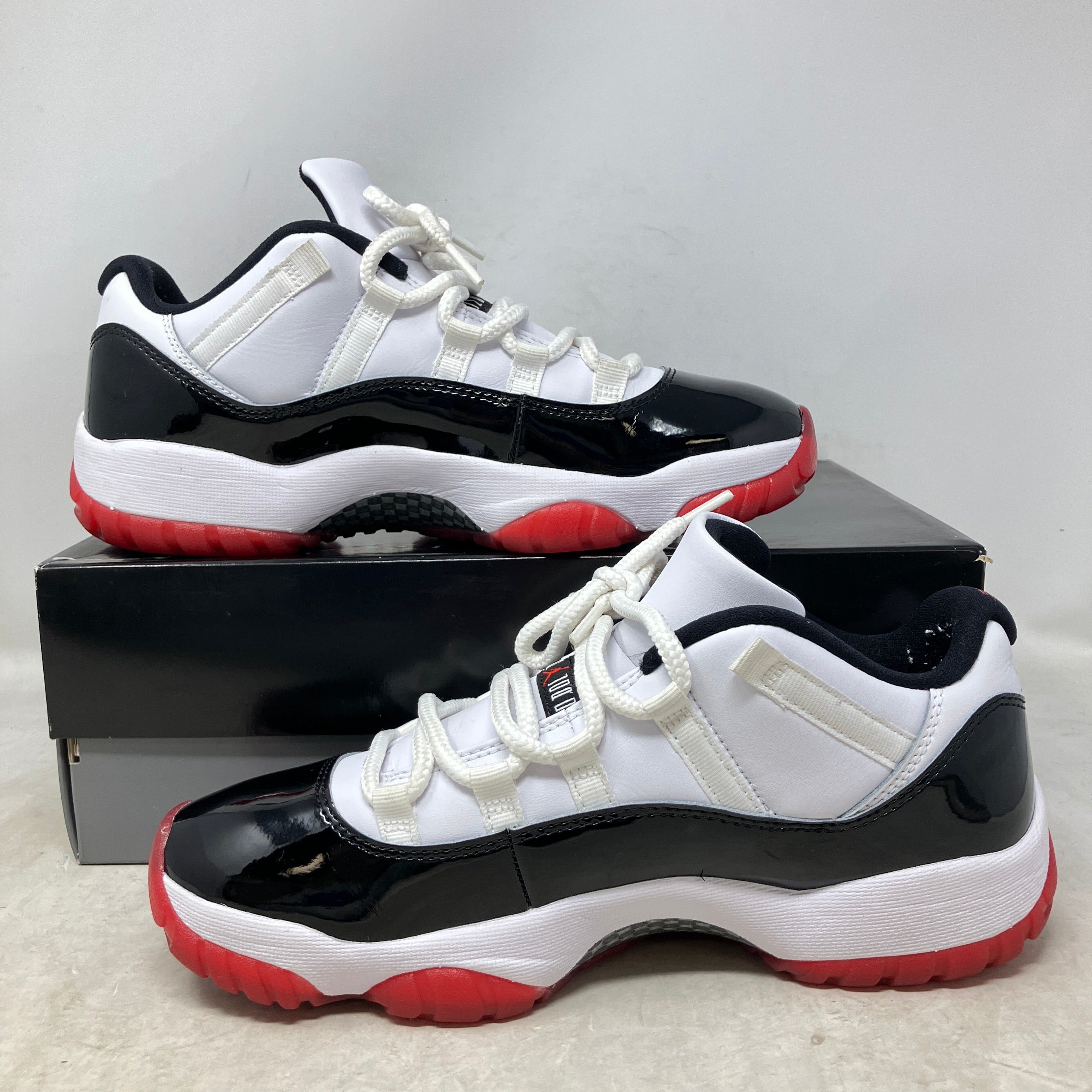 Jordan 11 Retro Low Concord Bred