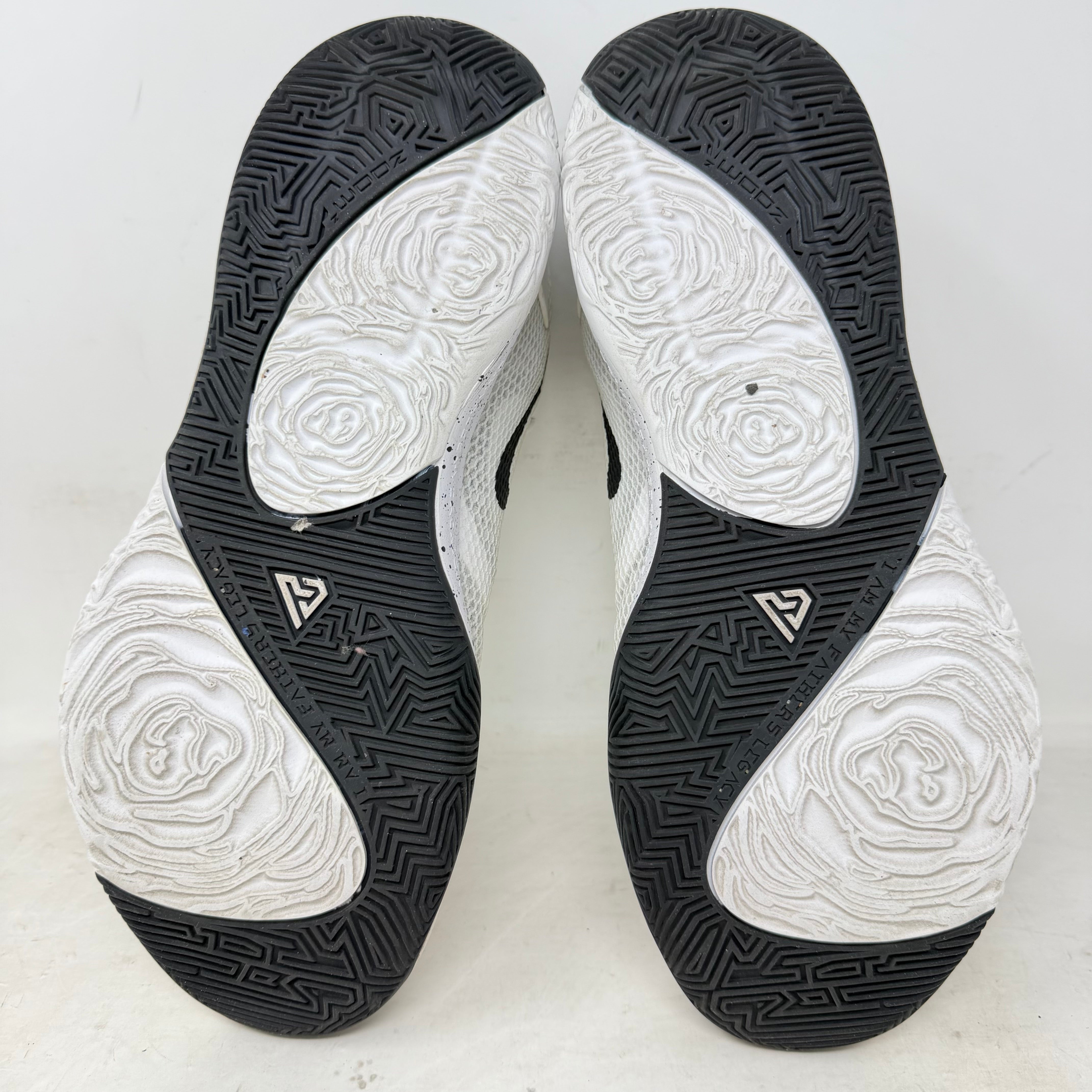 Nike Zoom Freak 1 White Black