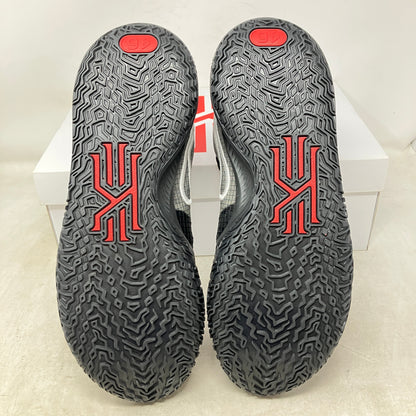 Nike Kyrie 4 Low Bred