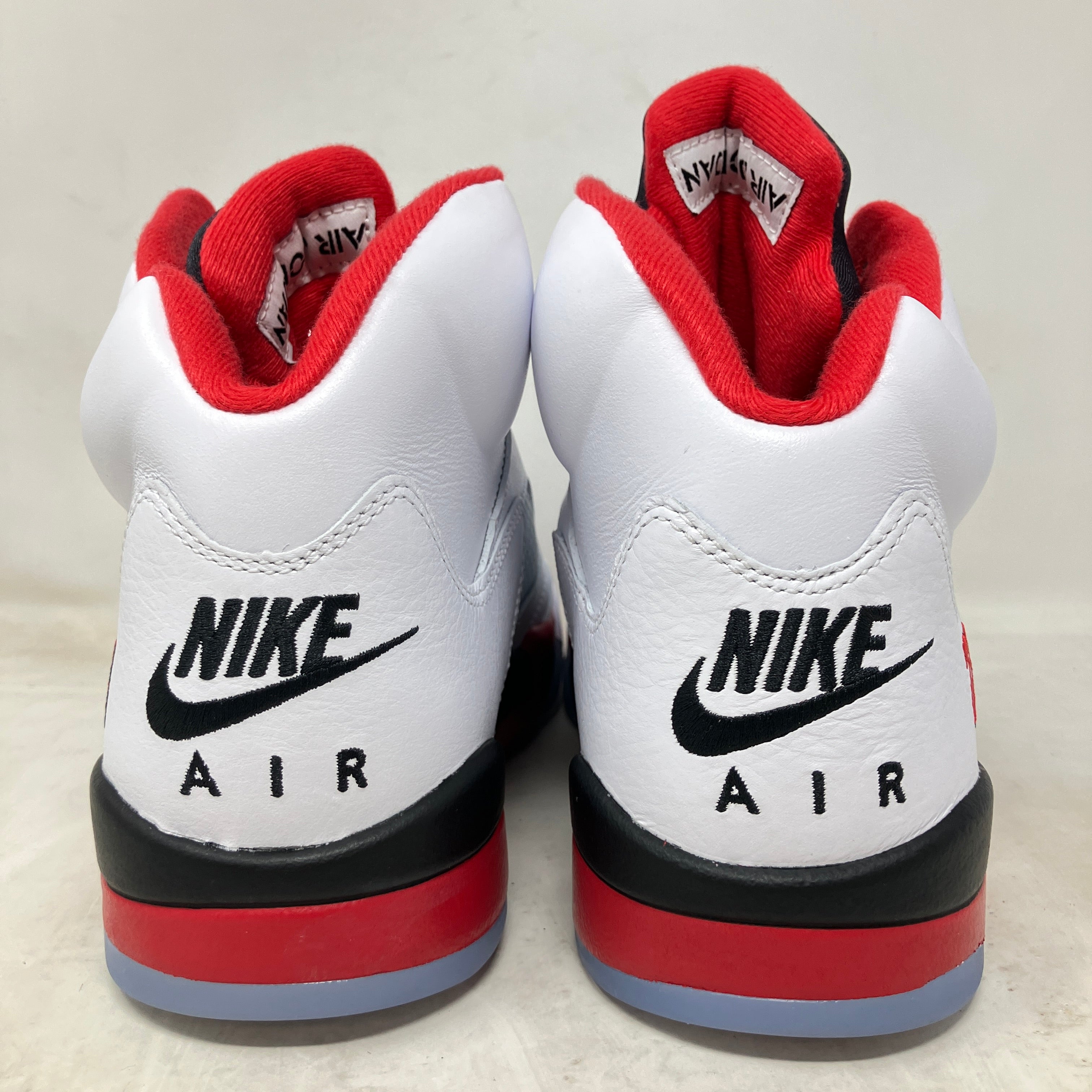 Jordan 5 Retro Fire Red Black Tongue (2025)