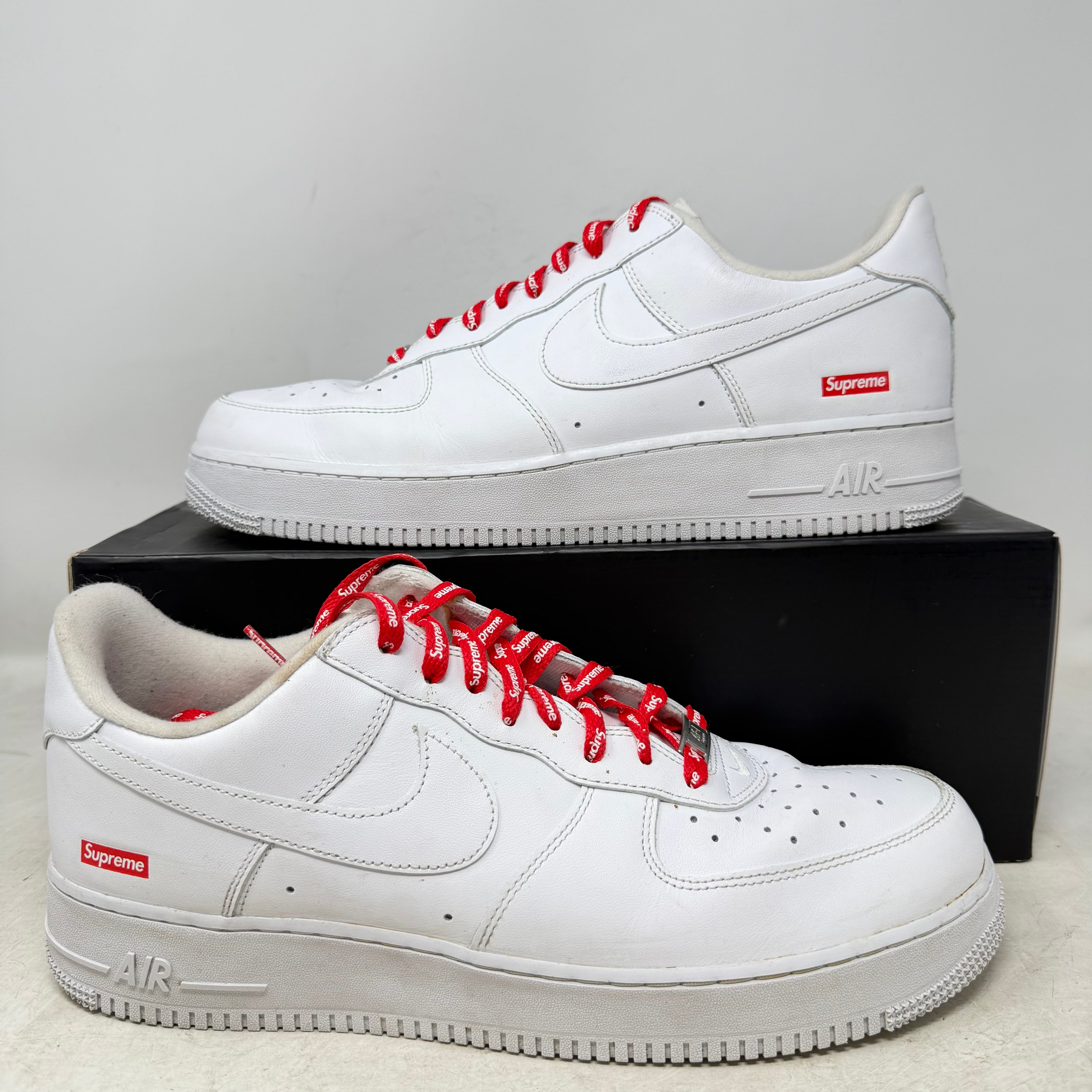 Nike Air Force 1 Low Supreme White