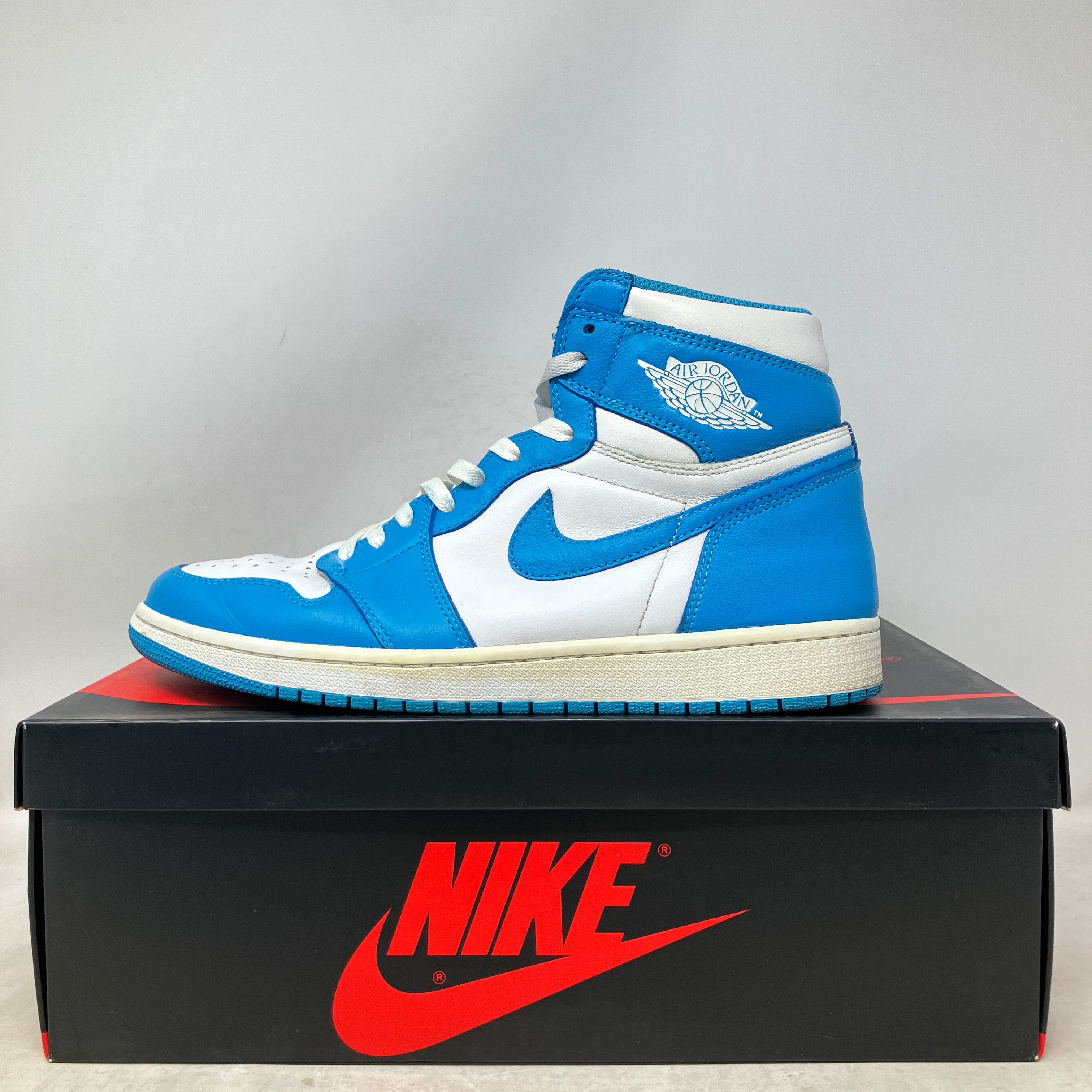 Jordan 1 Retro High OG UNC