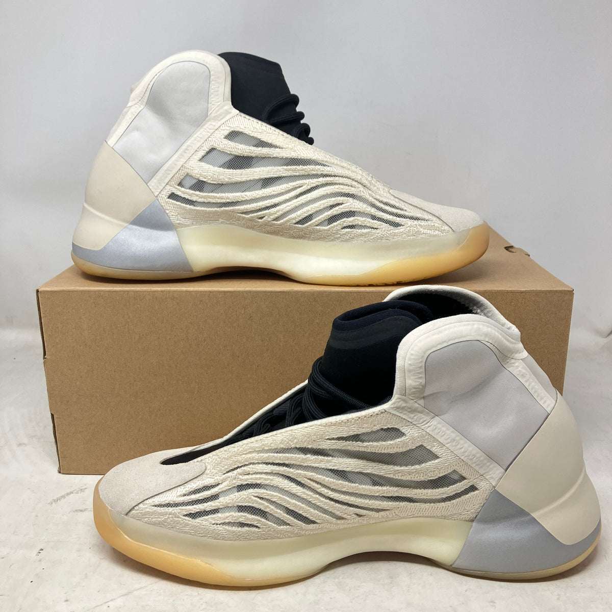 adidas Yeezy QNTM Mist Slate
