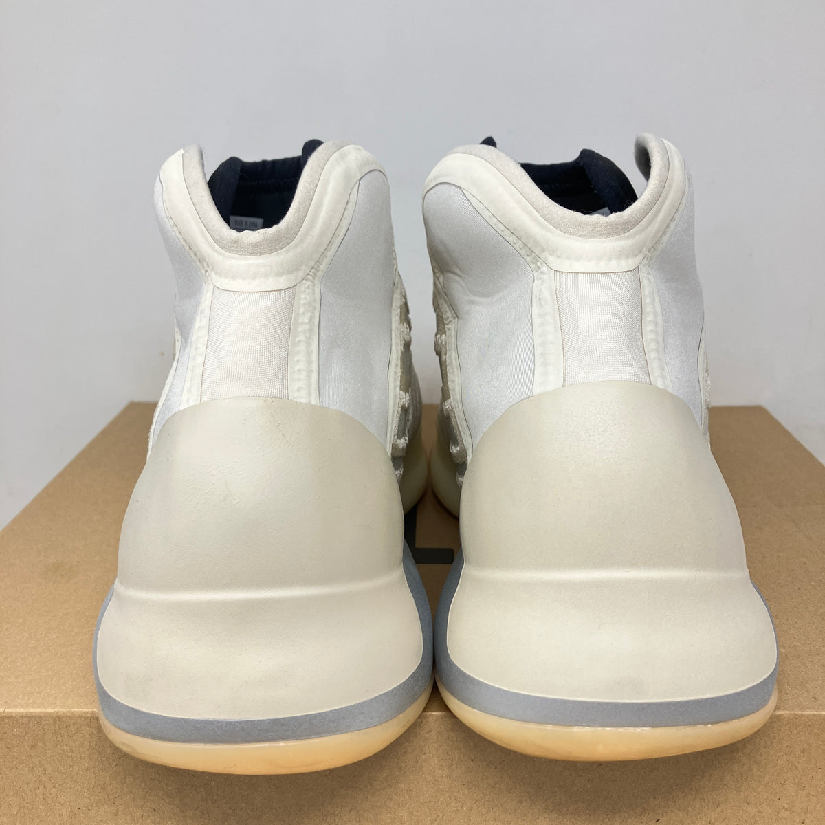 adidas Yeezy QNTM Mist Slate