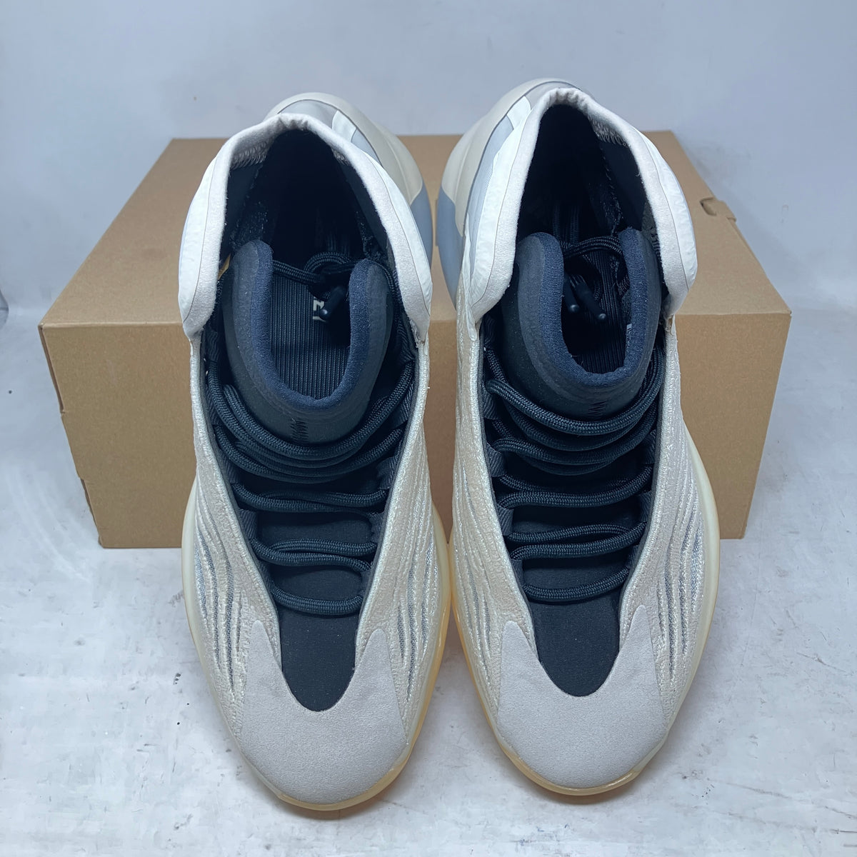 adidas Yeezy QNTM Mist Slate