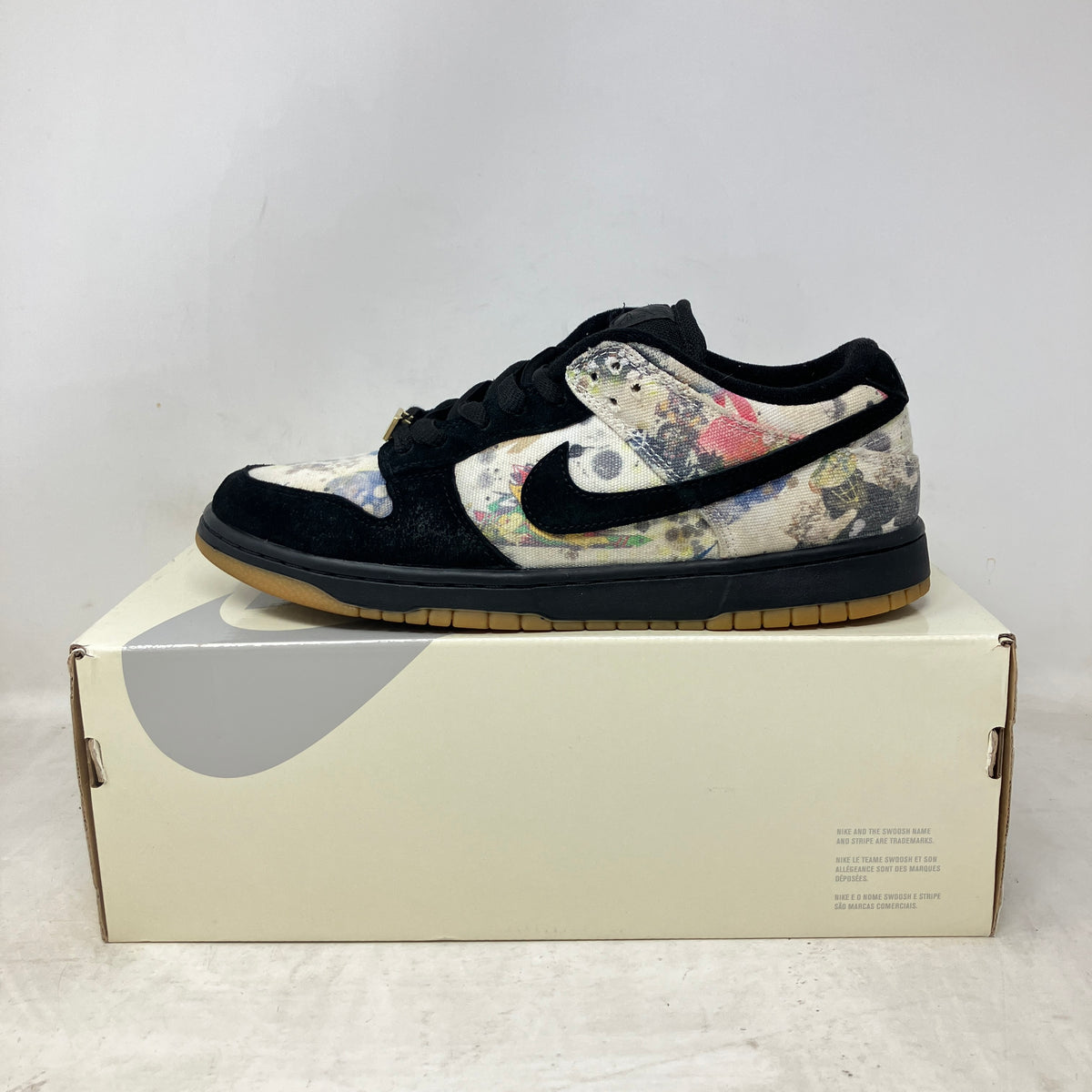 Nike SB Dunk Low Supreme Rammellzee