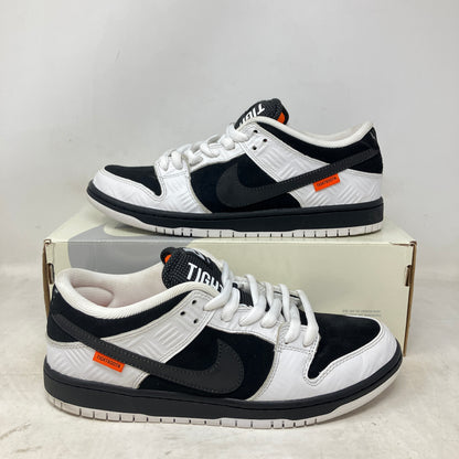 Nike SB Dunk Low TIGHTBOOTH