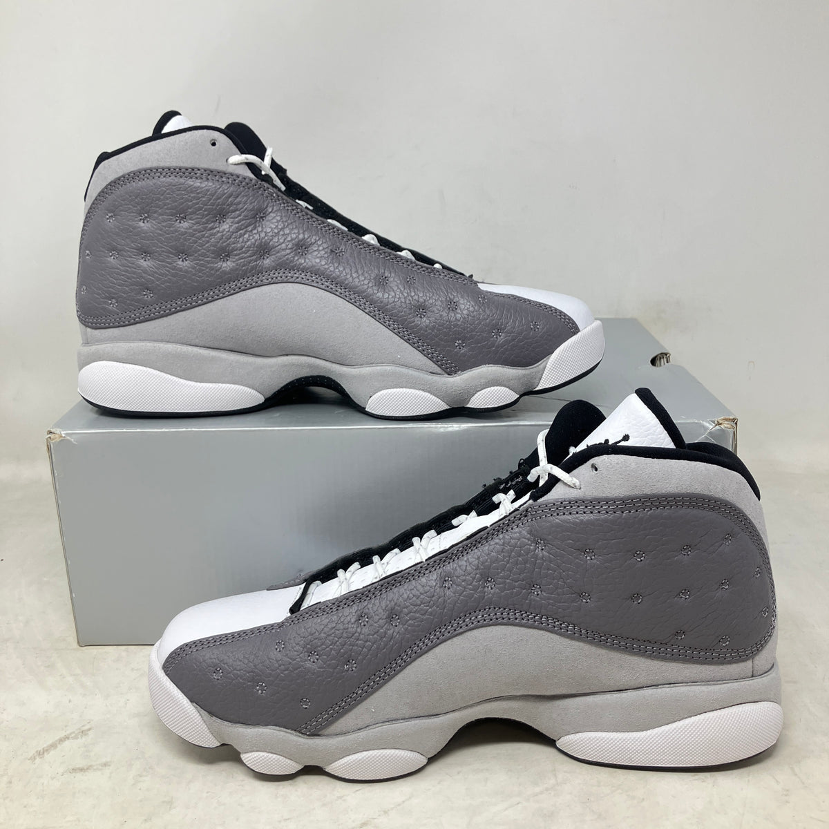 Jordan 13 Retro Atmosphere Grey