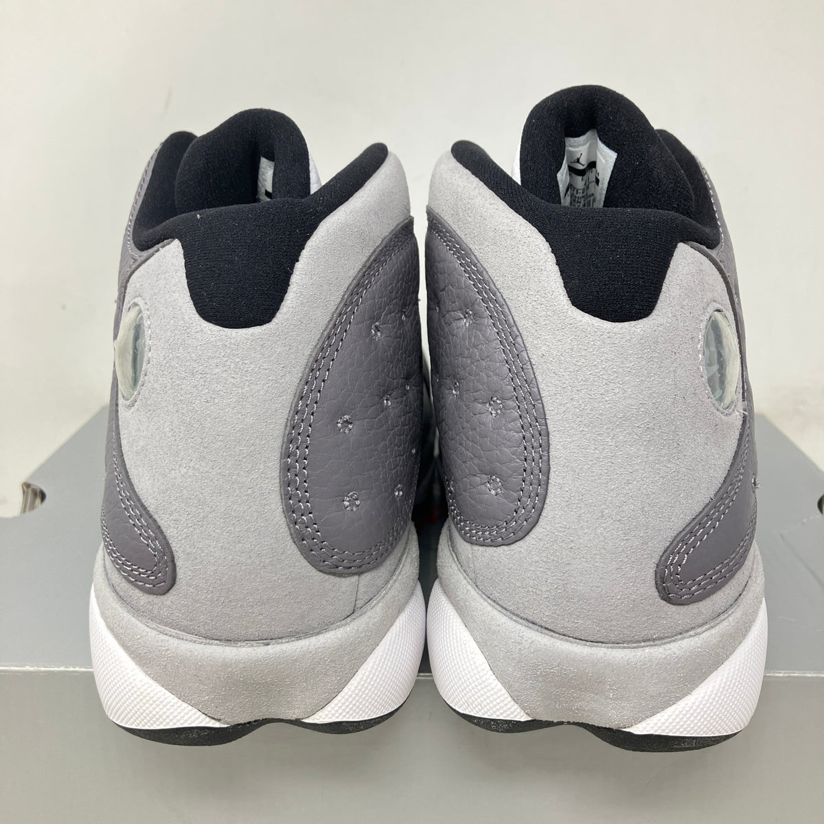 Jordan 13 Retro Atmosphere Grey