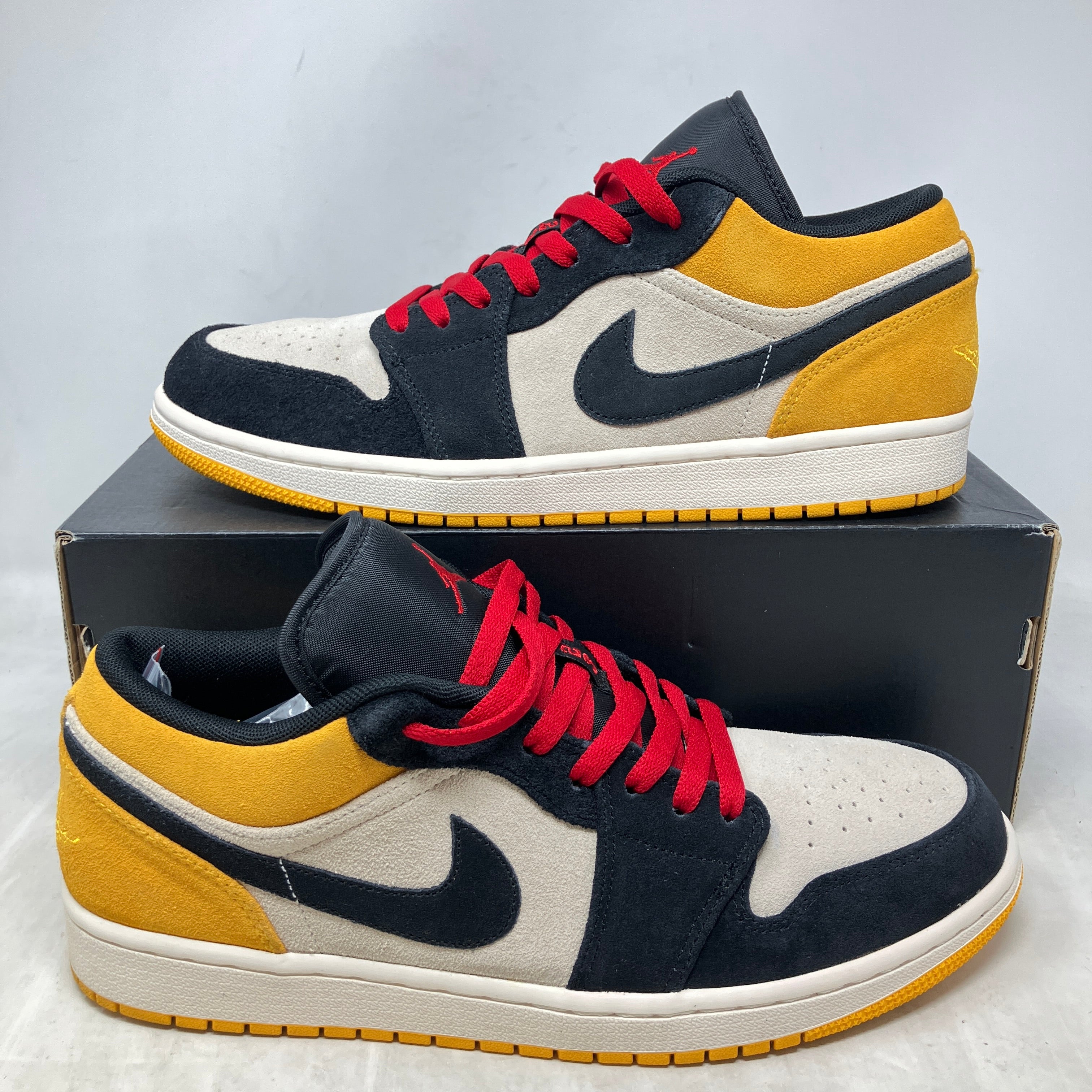 Jordan 1 Low Sail University Gold Black