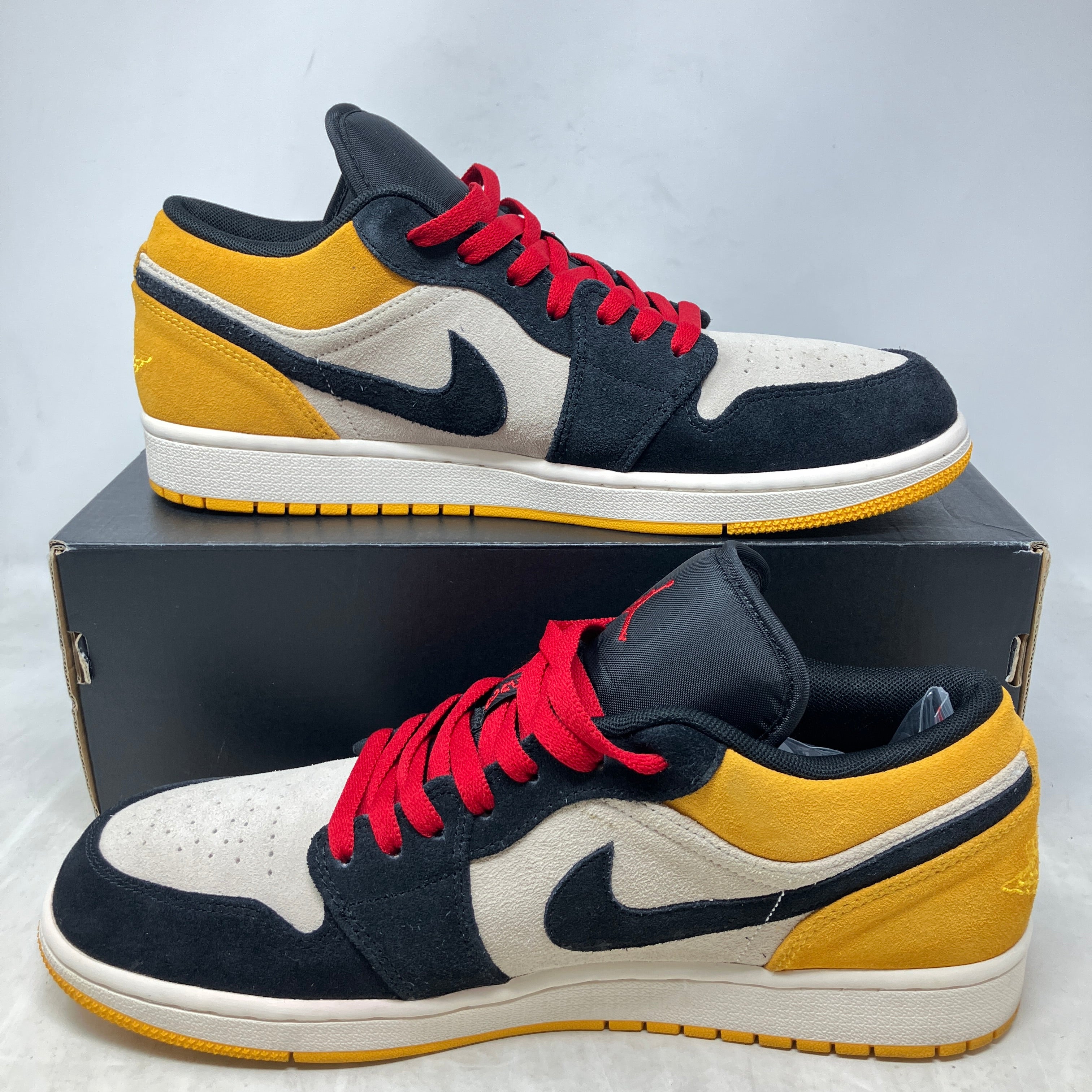 Jordan 1 Low Sail University Gold Black