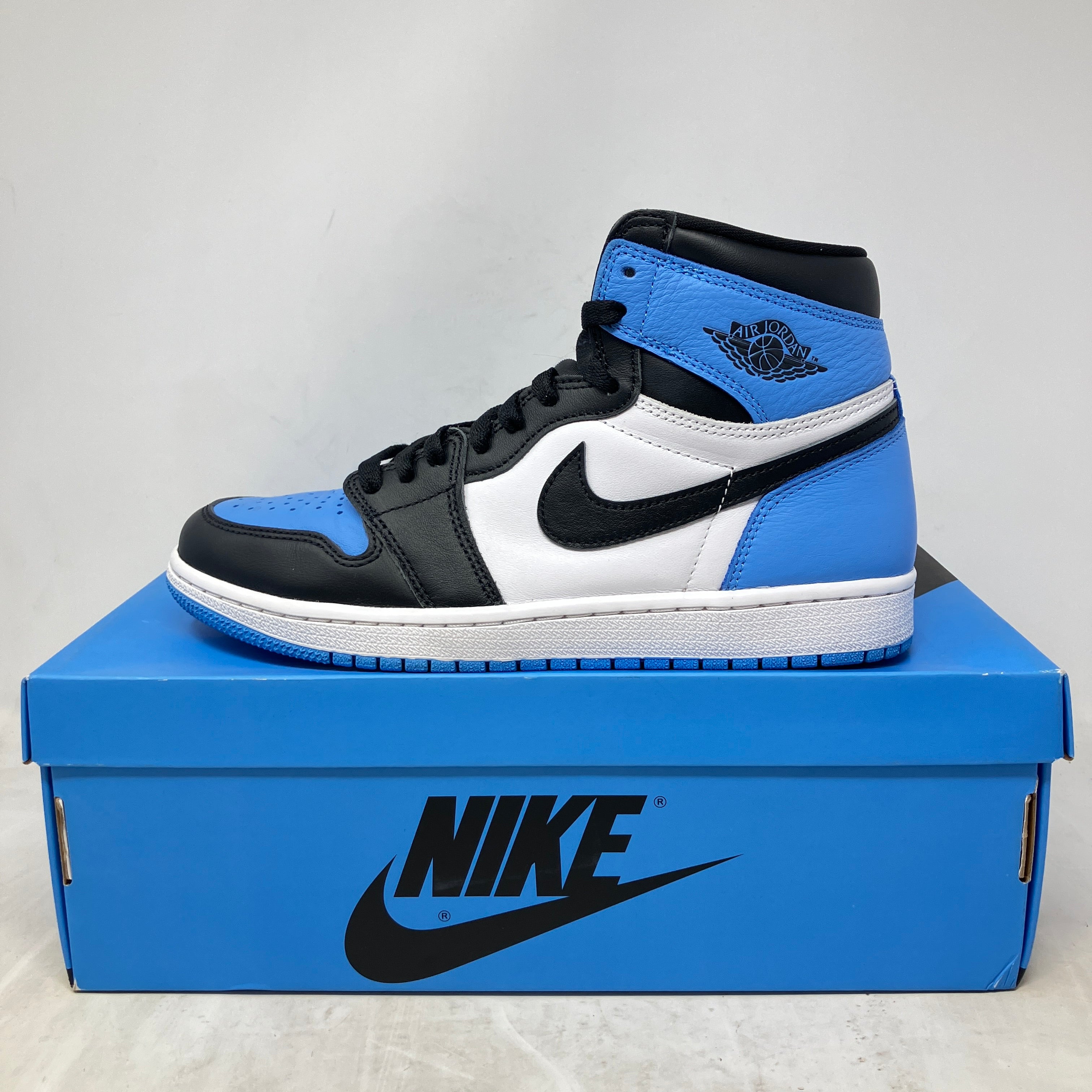 Jordan 1 Retro High OG UNC Toe