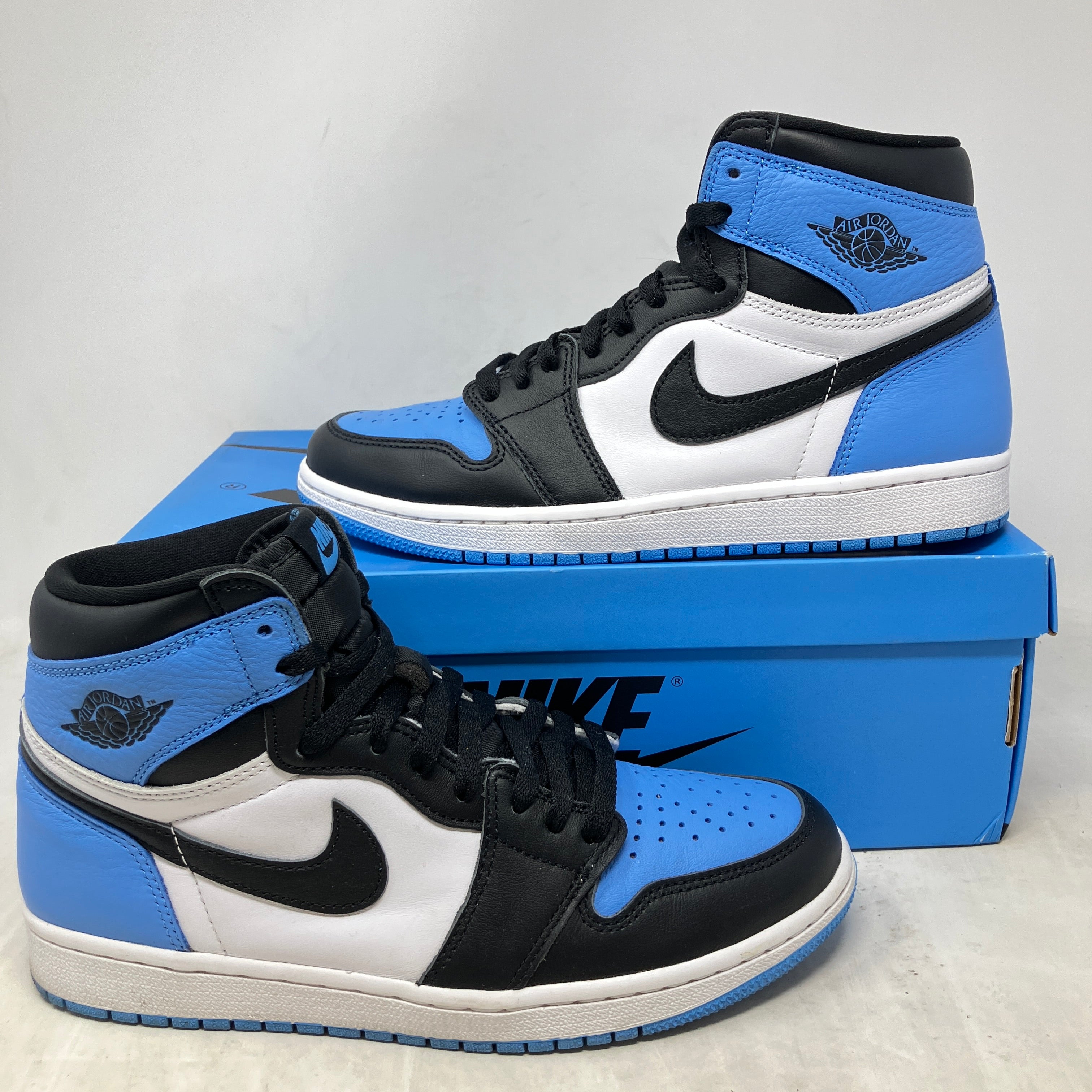Jordan 1 Retro High OG UNC Toe