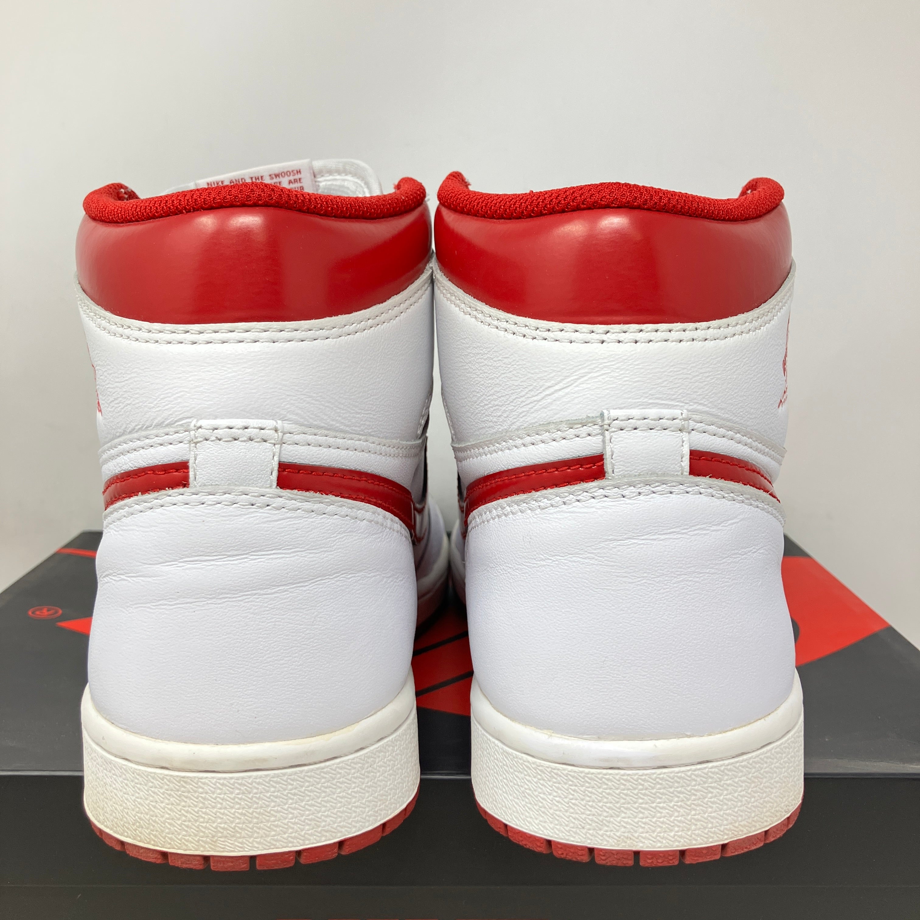 Jordan 1 Retro Metallic Red (2017)