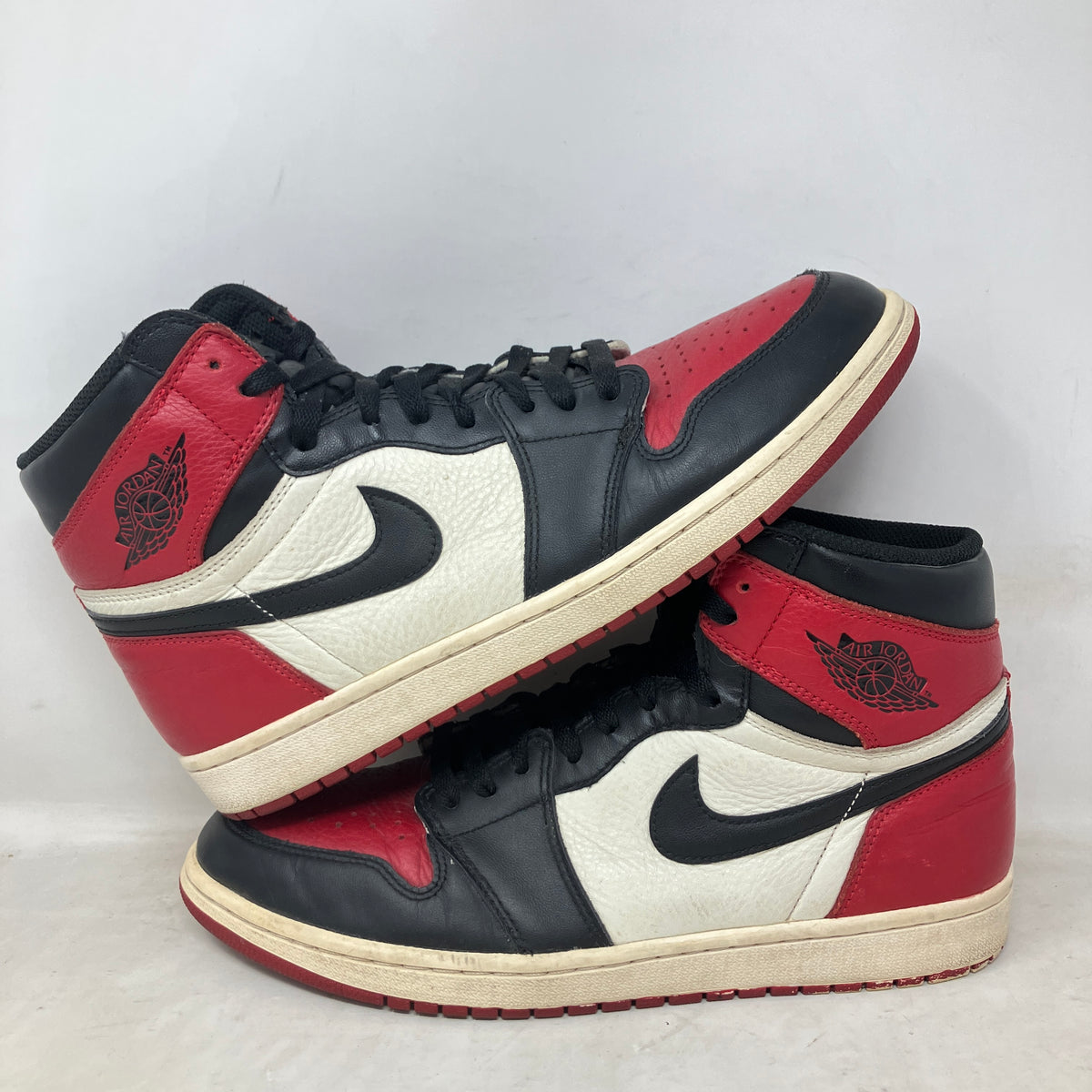 Jordan 1 Retro High Bred Toe