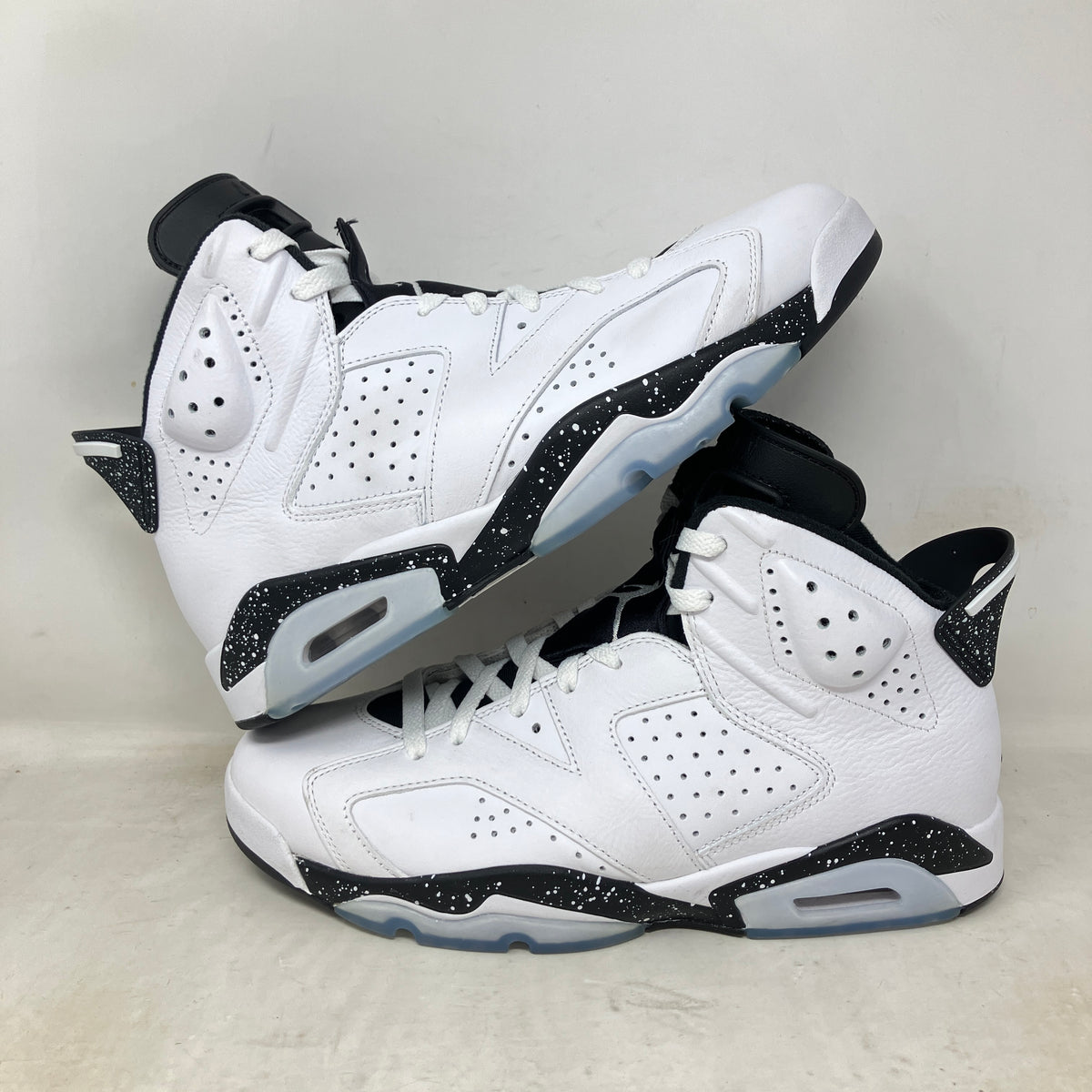 Jordan 6 Retro Reverse Oreo