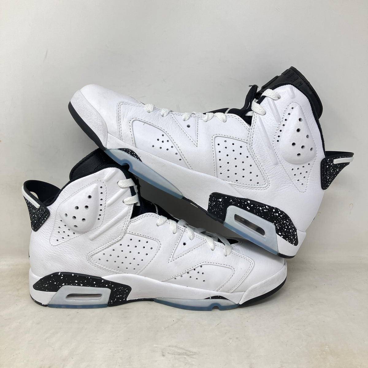 Jordan 6 Retro Reverse Oreo