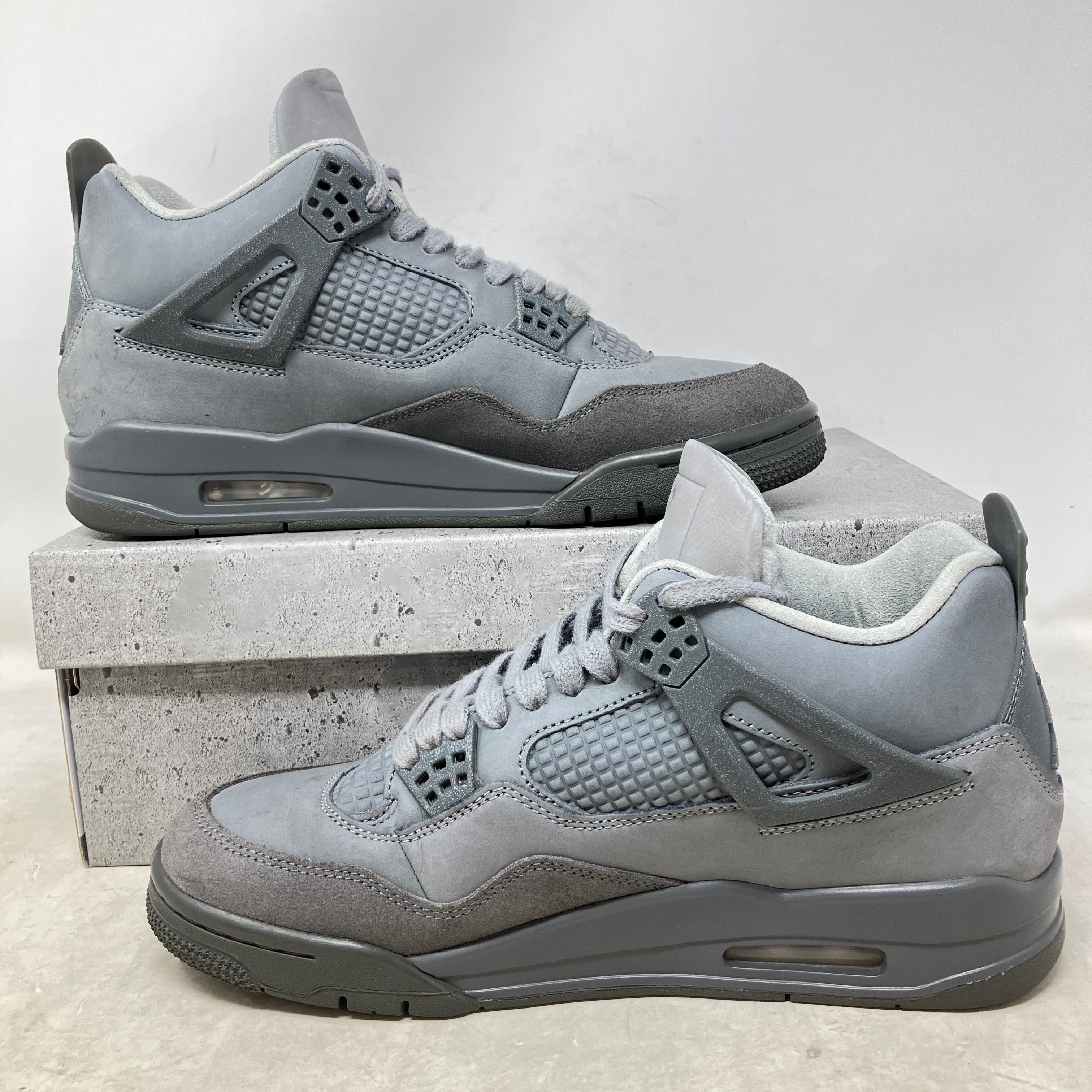 Jordan 4 Retro SE Paris Olympics Wet Cement