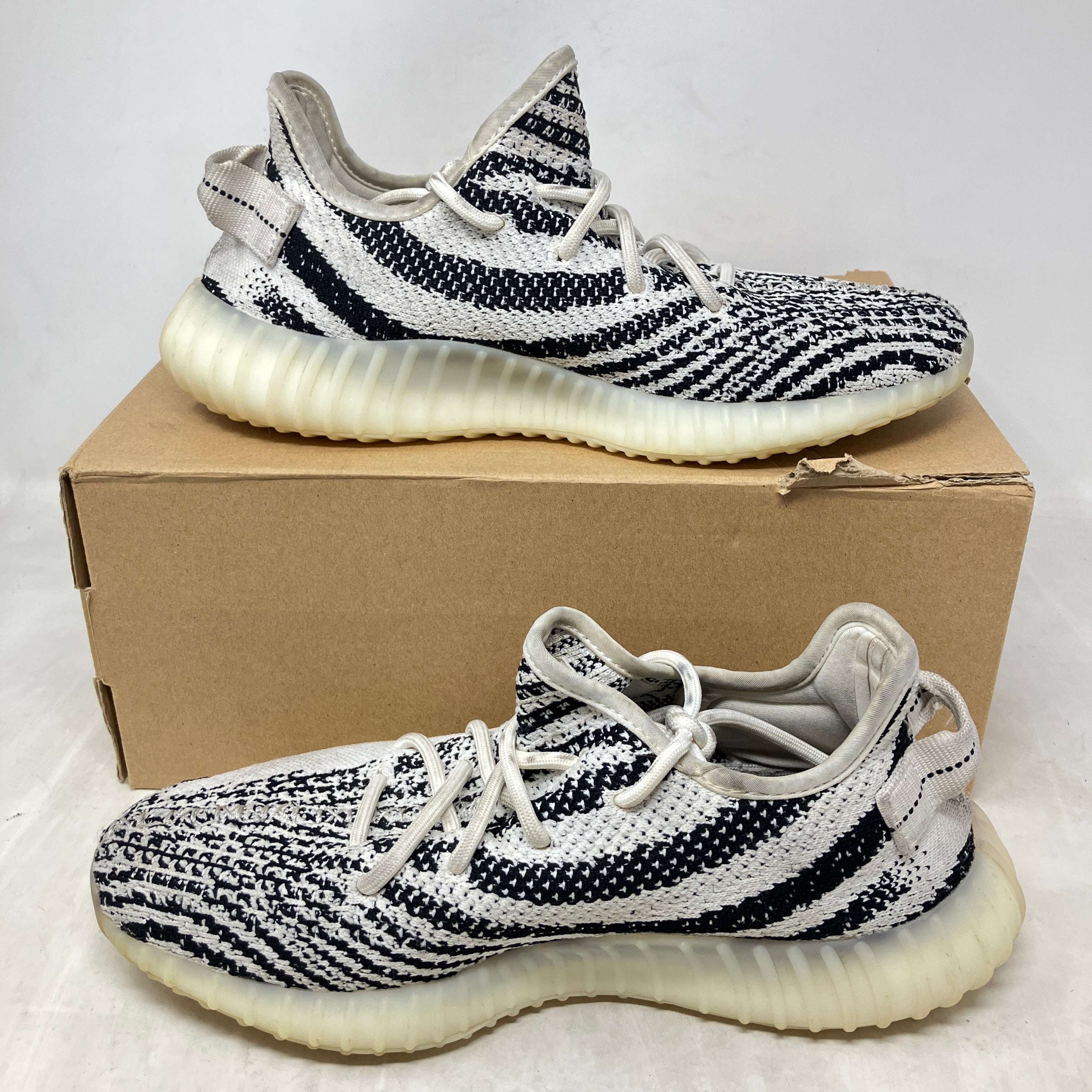 adidas Yeezy Boost 350 V2 Zebra