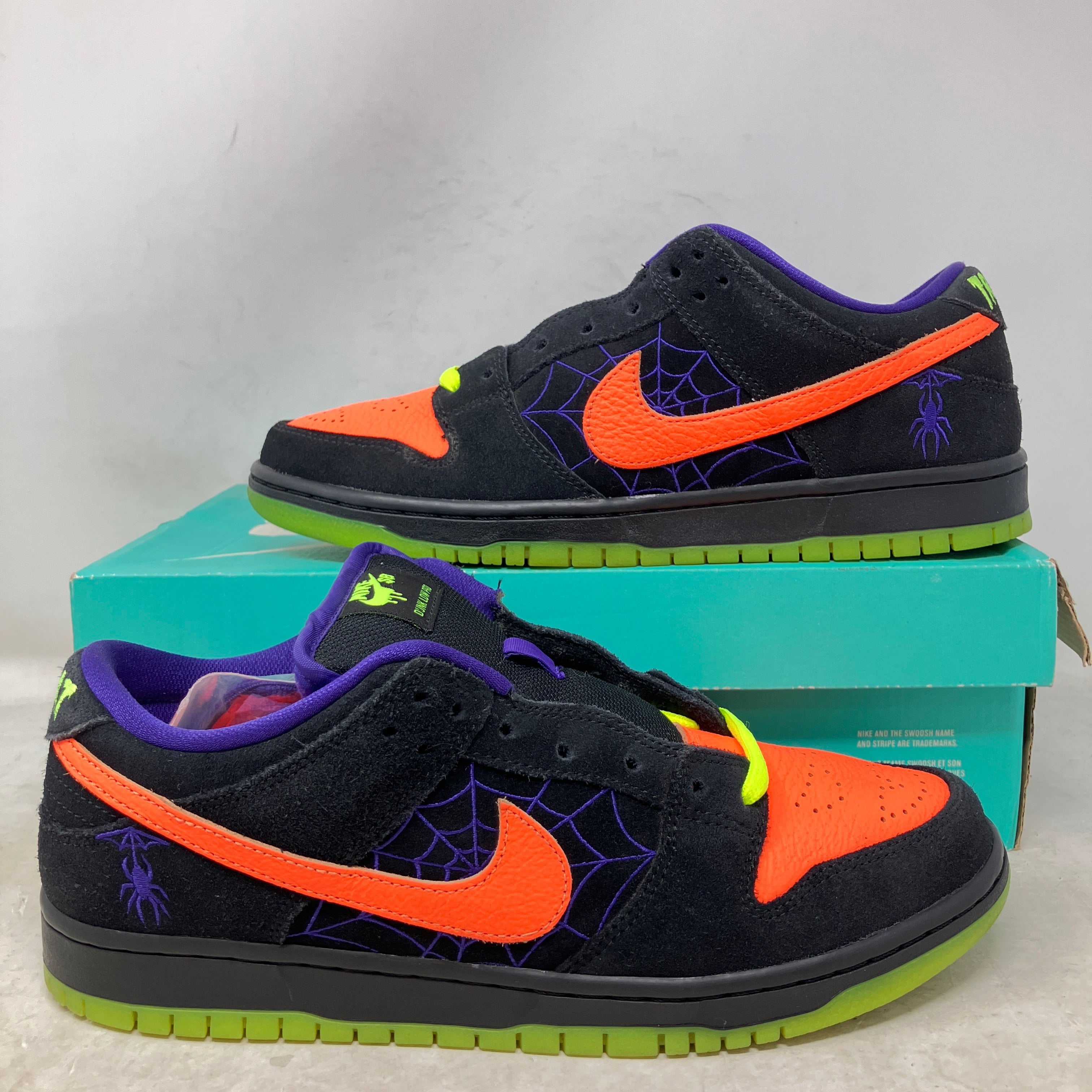 Nike SB Dunk Low Night of Mischief Halloween