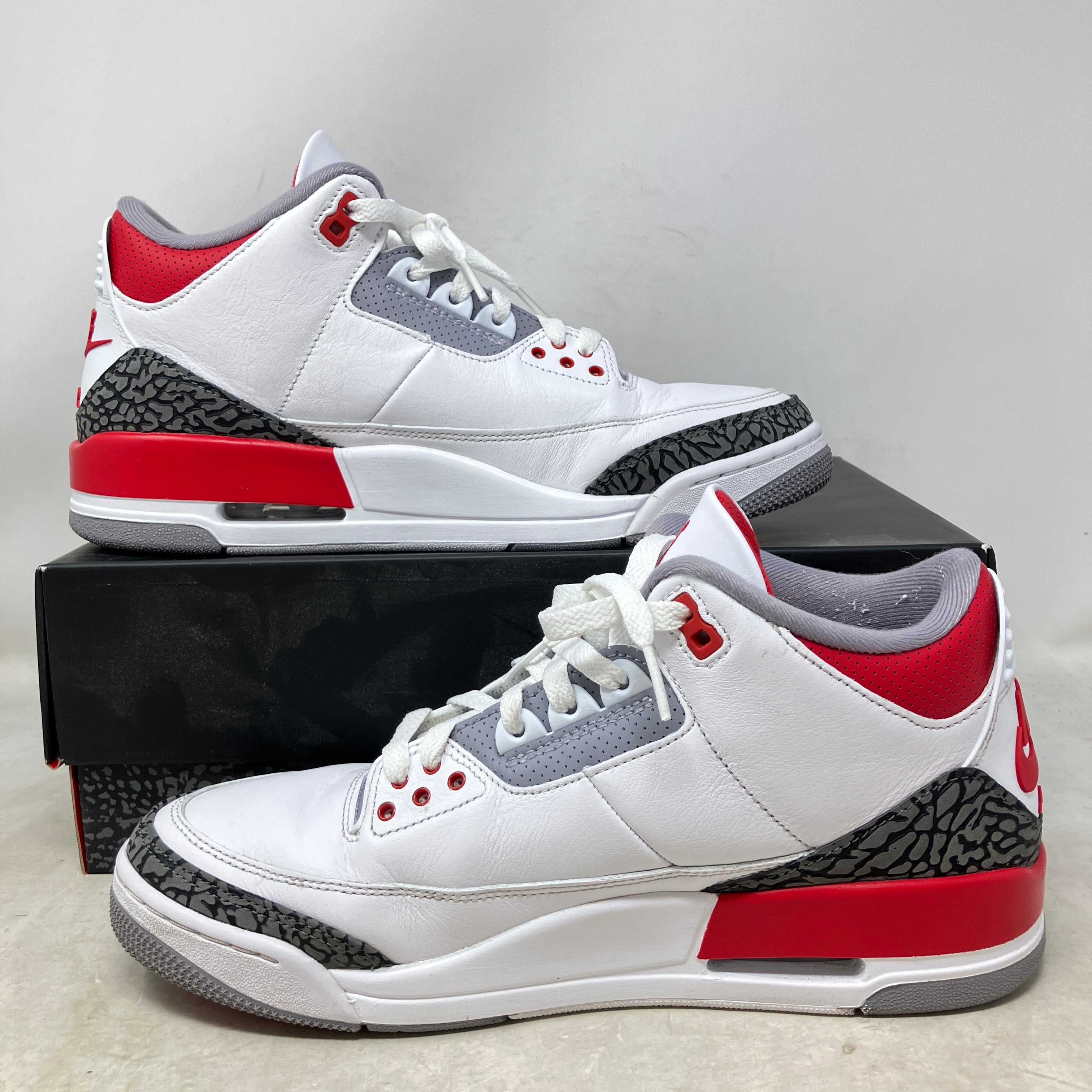 Jordan 3 Retro Fire Red (2022)