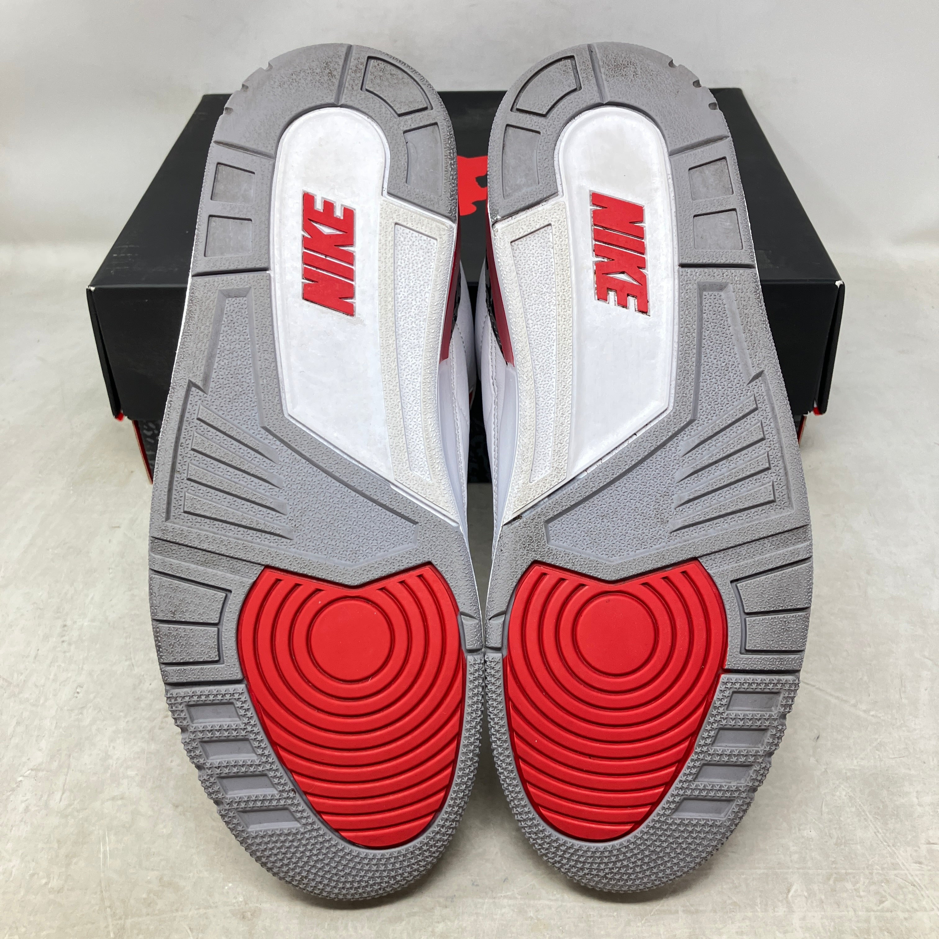 Jordan 3 Retro Fire Red (2022)