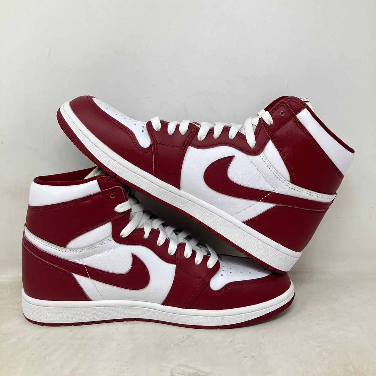 Jordan 1 Retro High OG Artisanal Team Red