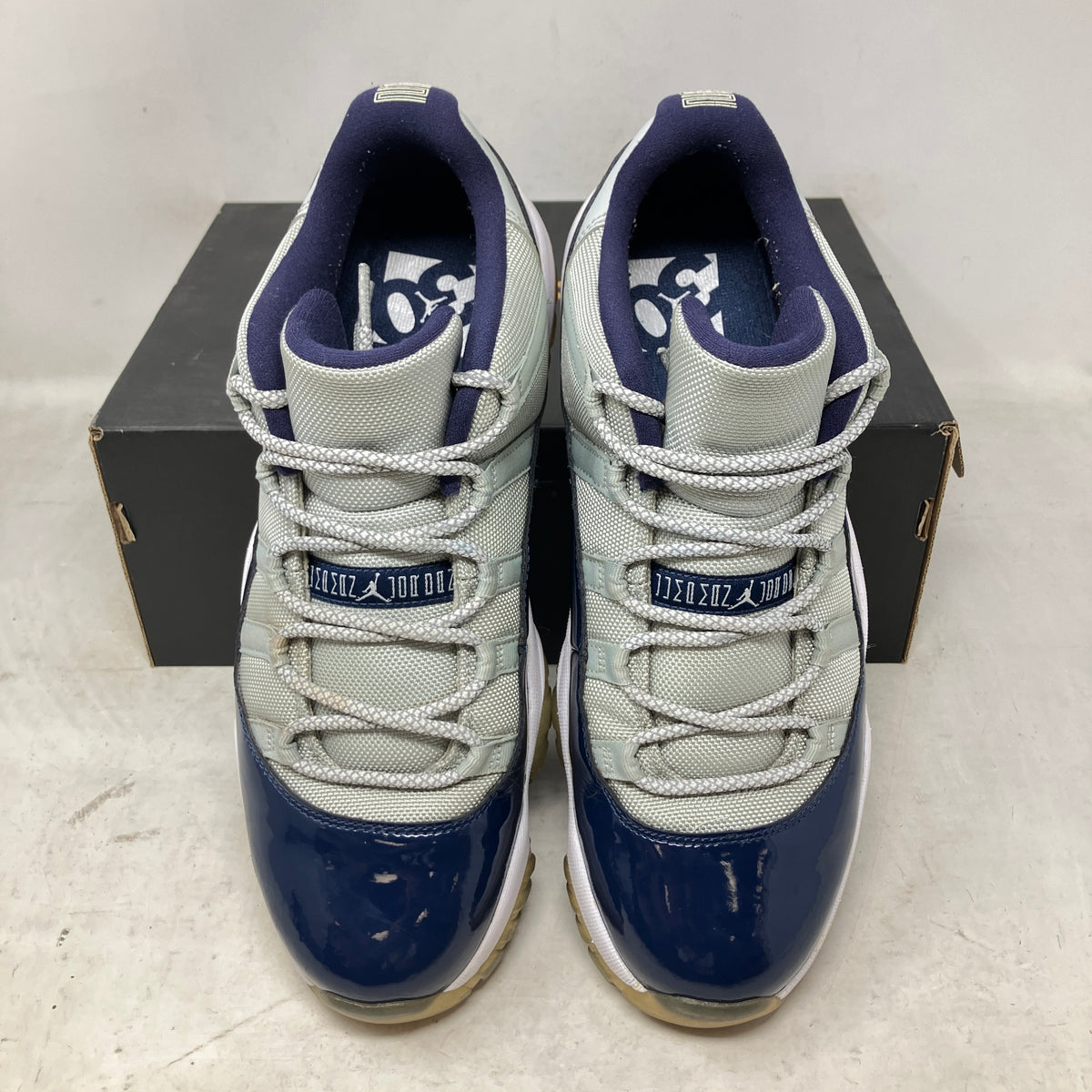 Jordan 11 Retro Low Georgetown