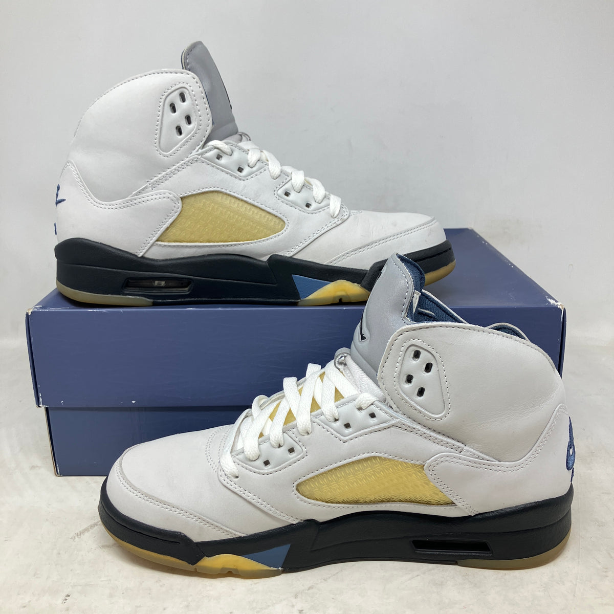 Jordan 5 Retro A Ma Maniére Dawn (Women's)