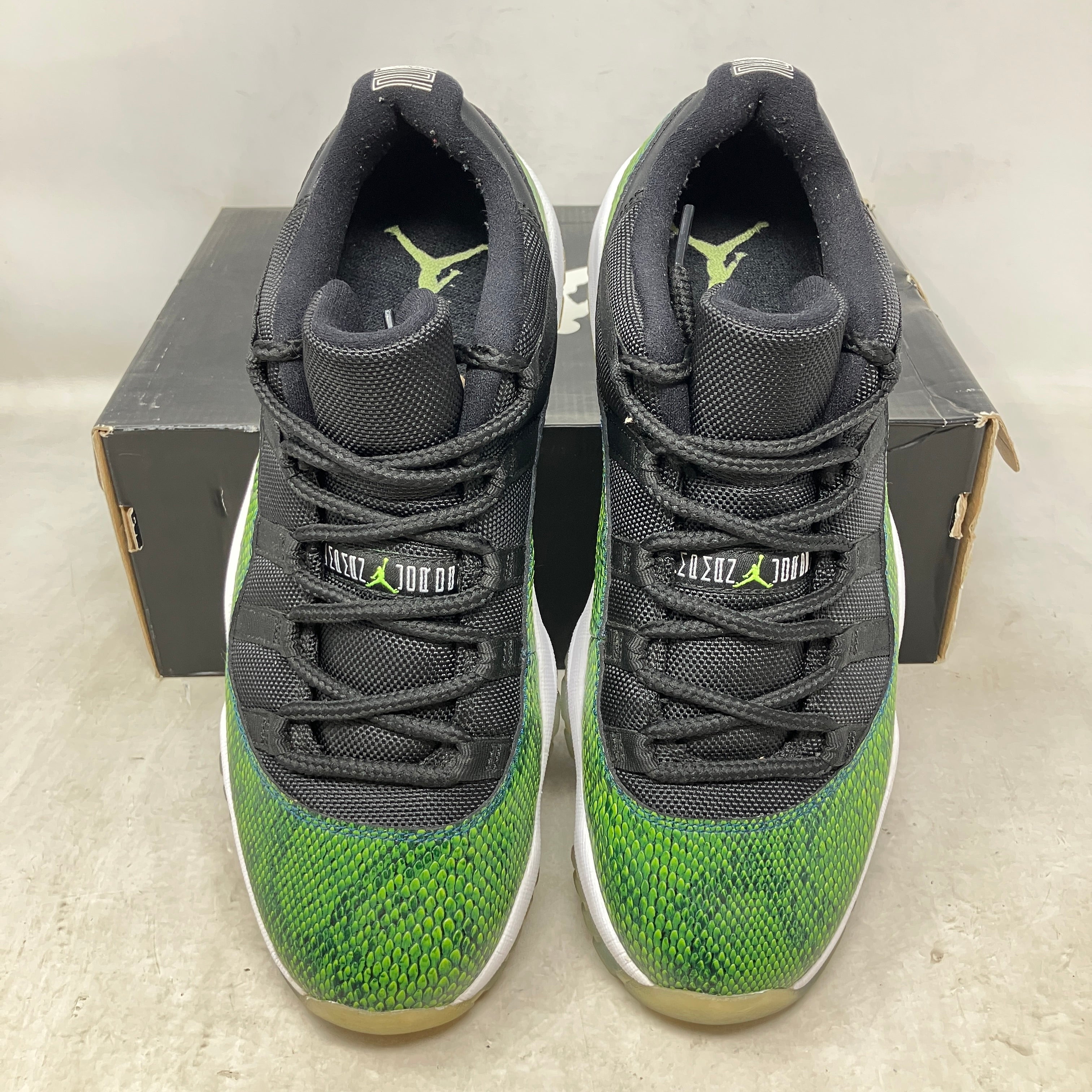 Jordan 11 Retro Low Green Snakeskin
