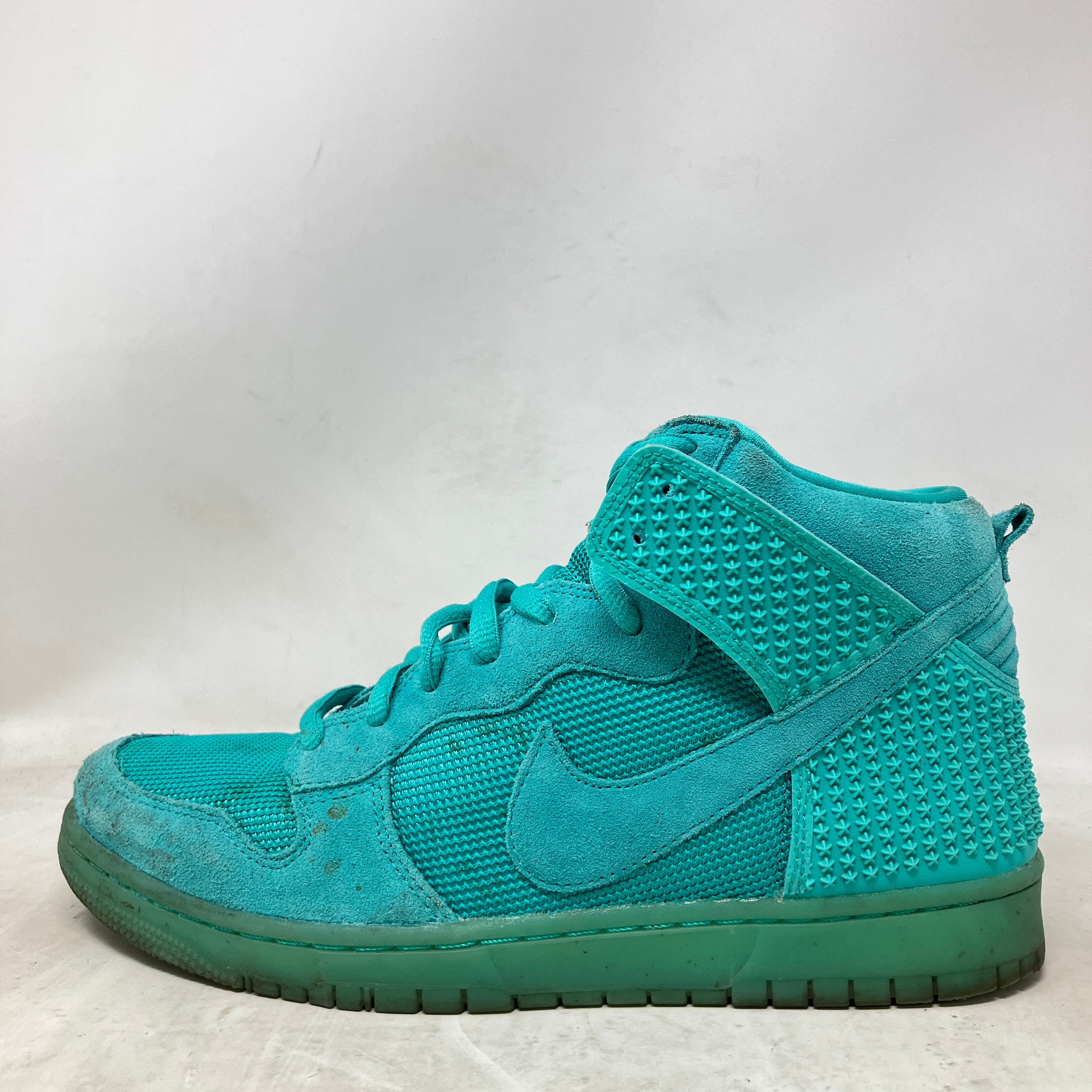 Nike Dunk CMFT Premium Light Retro