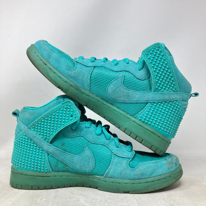 Nike Dunk CMFT Premium Light Retro