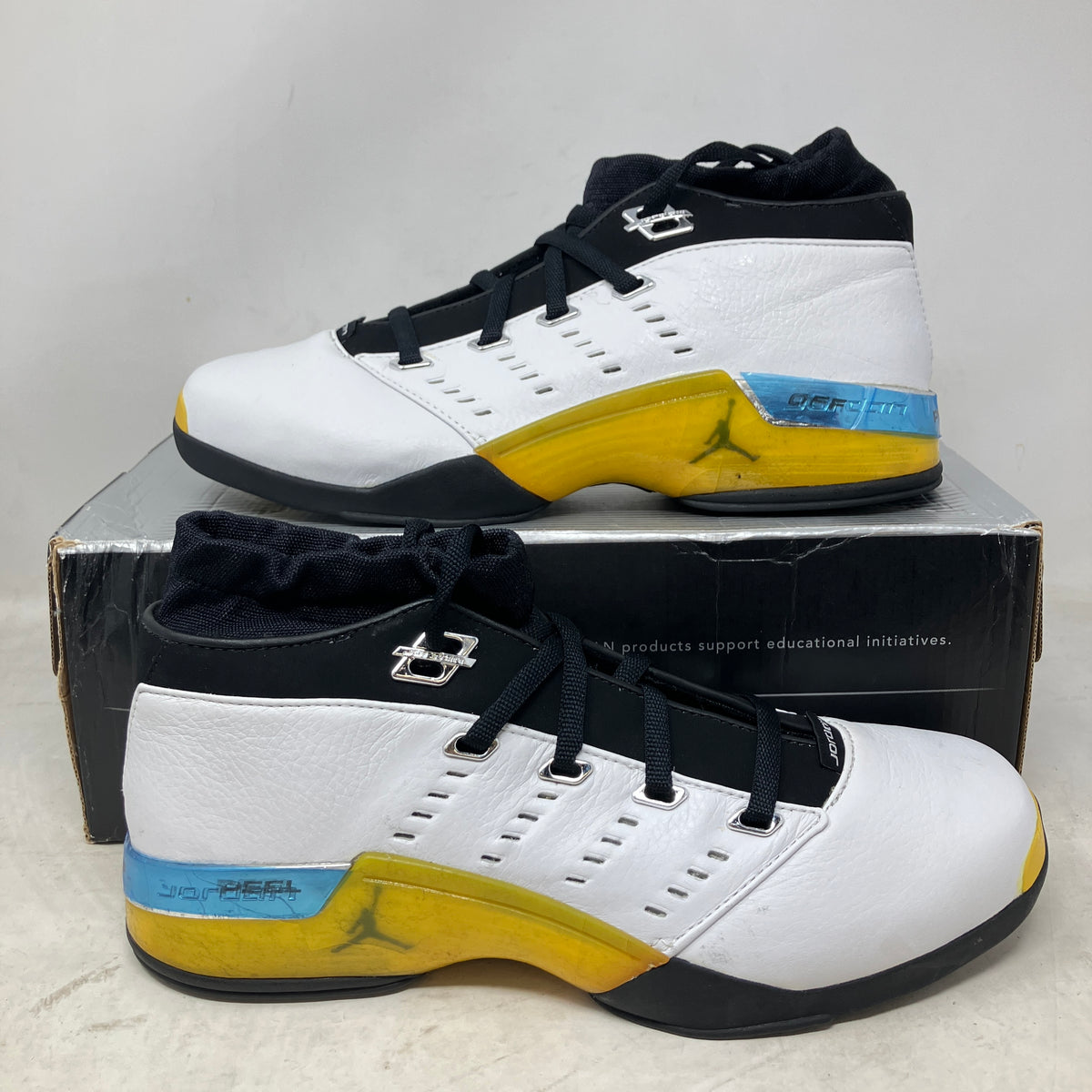 Jordan 17 OG Low All-Star Lightning (2002)