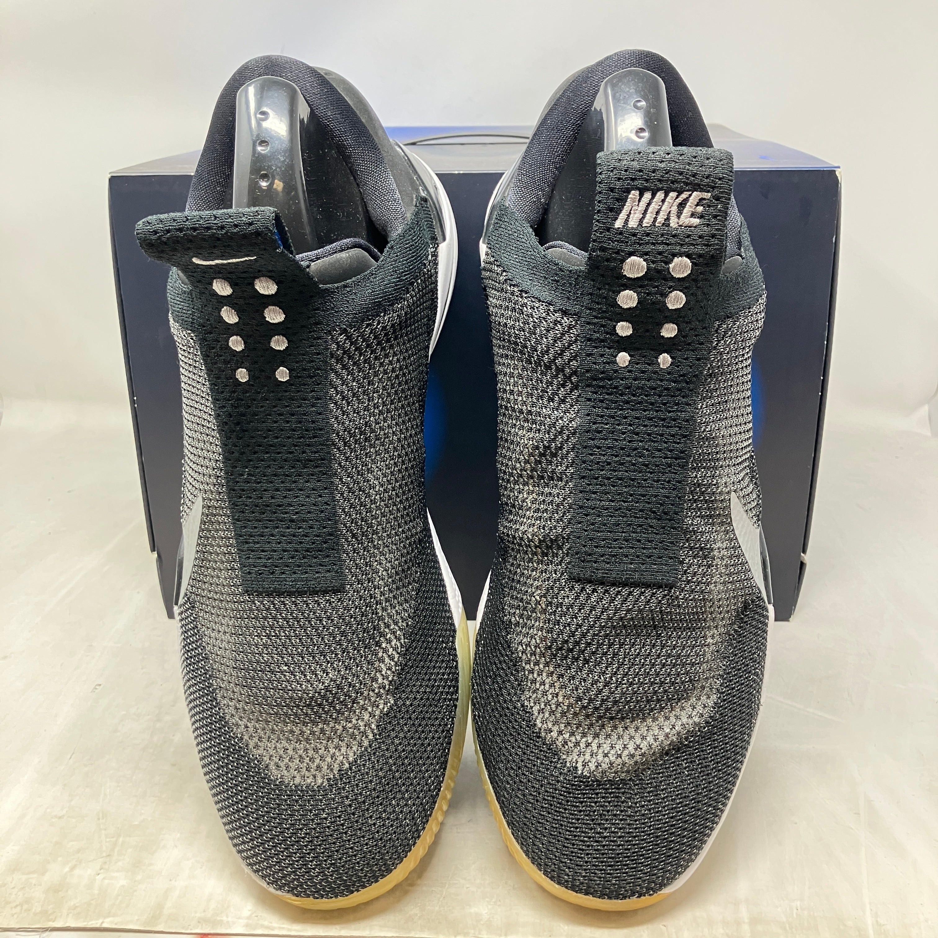 Nike Adapt BB Black Pure Platinum (US Charger)