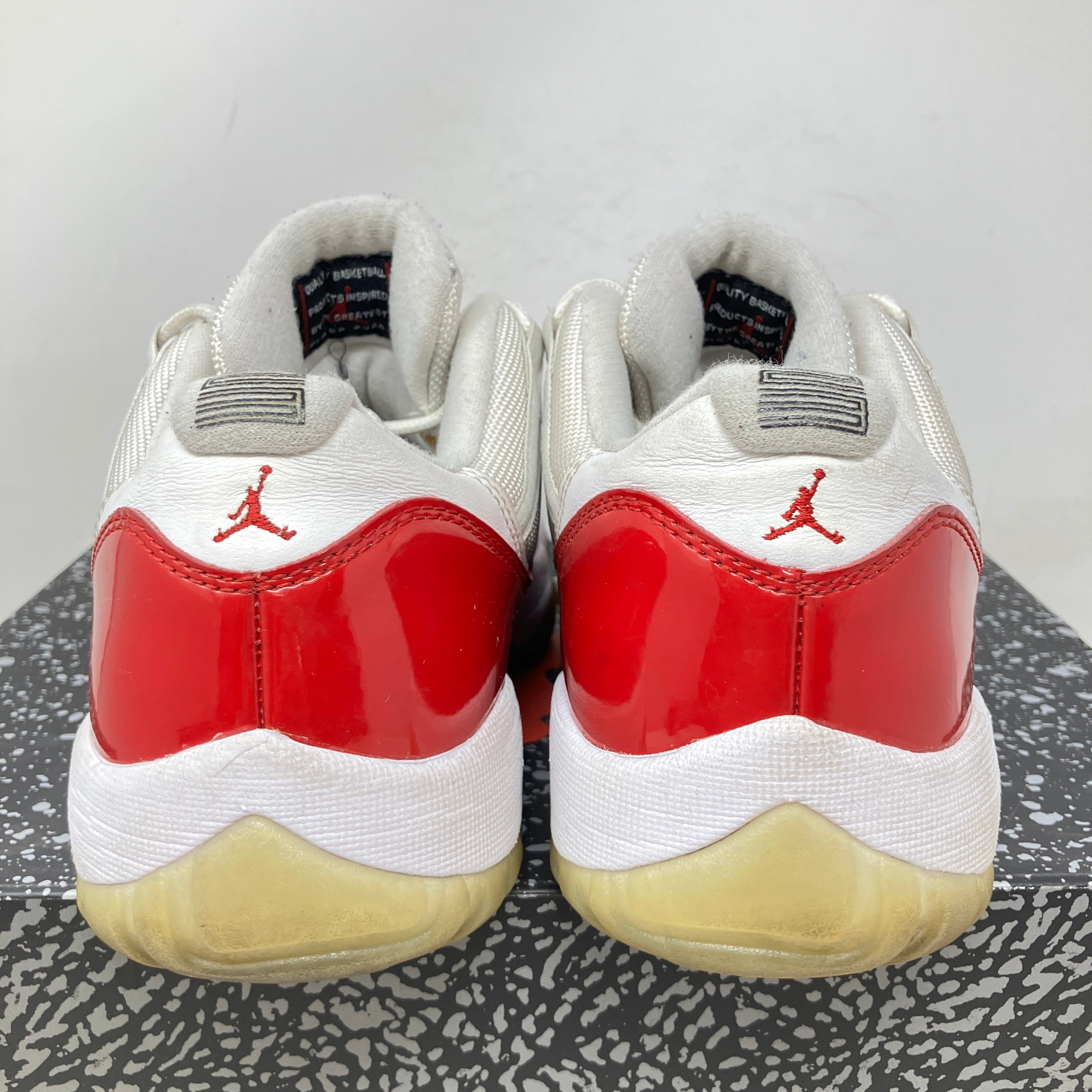 Jordan 11 Retro Low Cherry (2016)