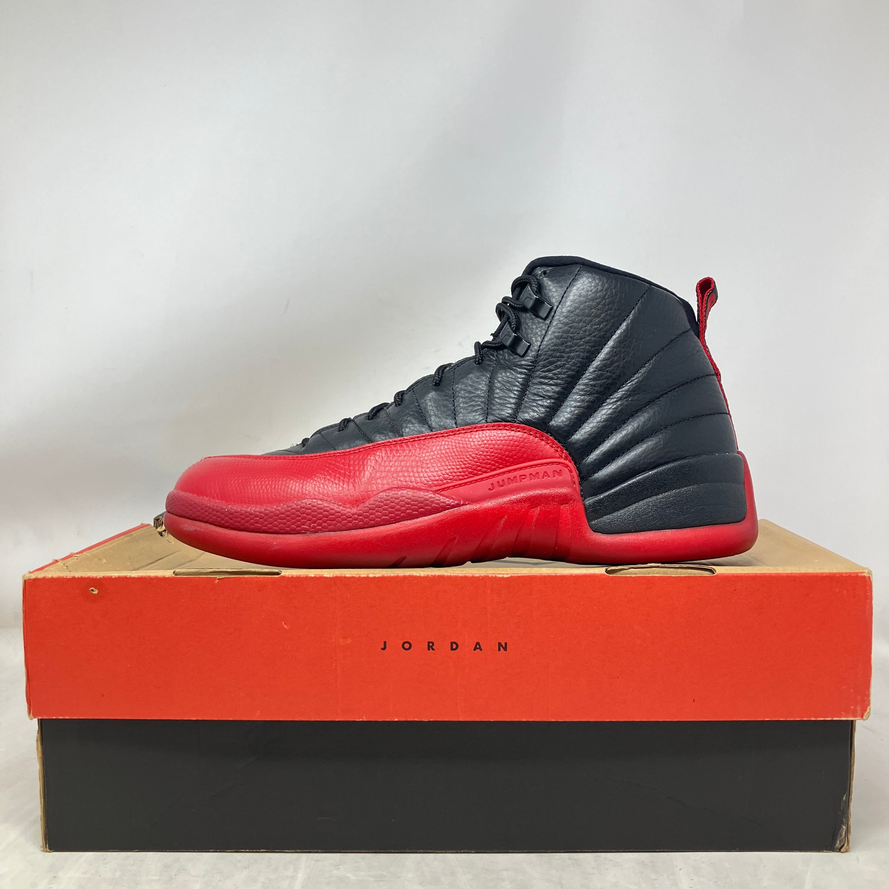 Jordan 12 Retro Flu Game (2016)