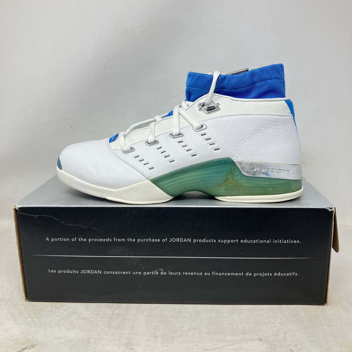 Jordan 17 OG Low White Carolina